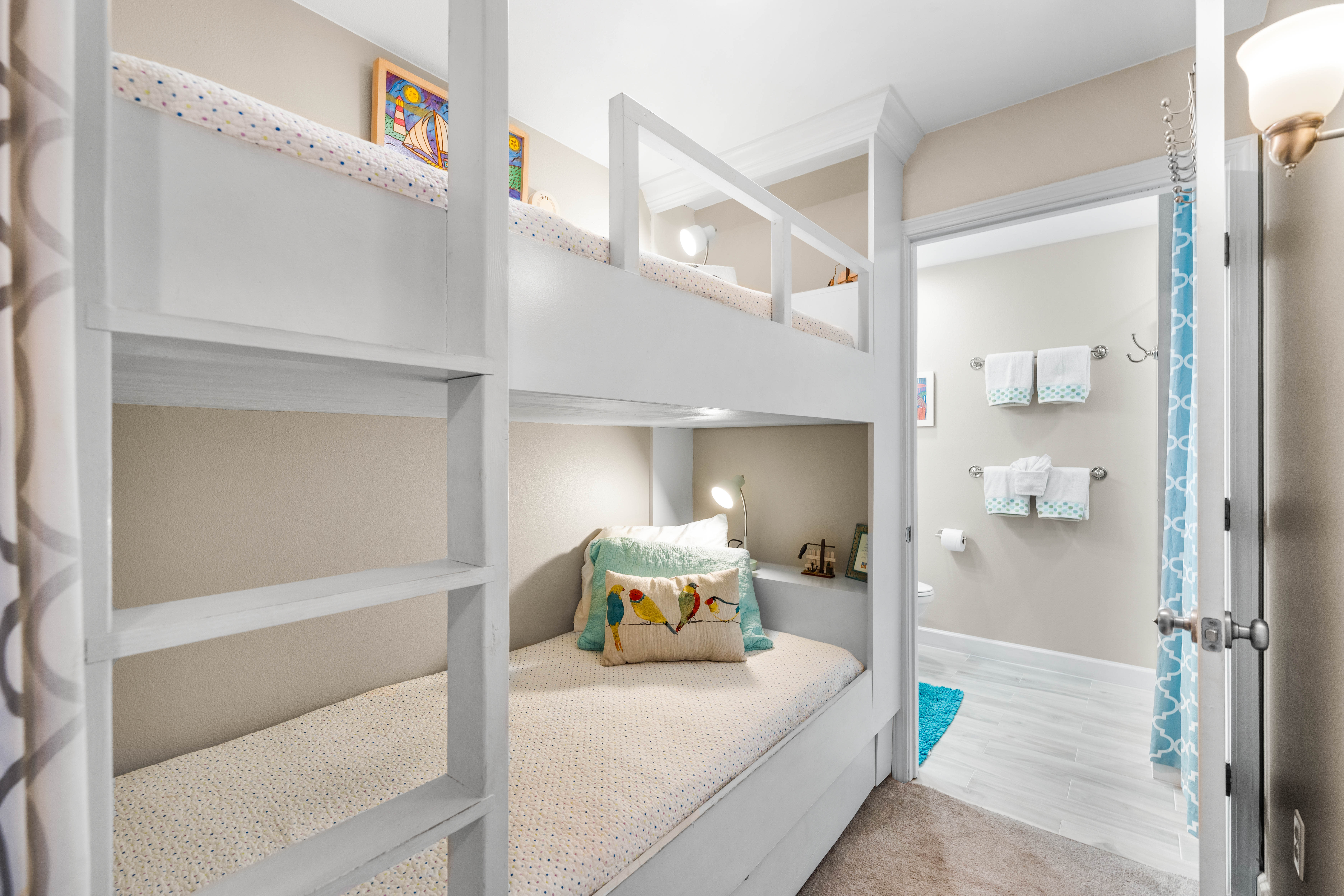 Built-In Twin Bunks