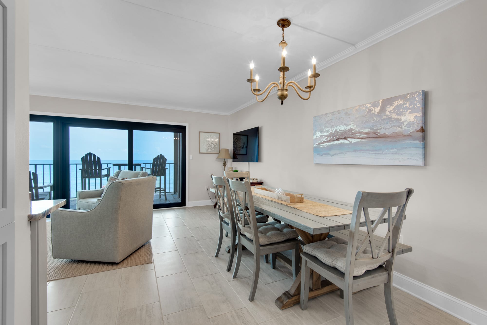 You will love the colors in this condo, and the dining table is convenient