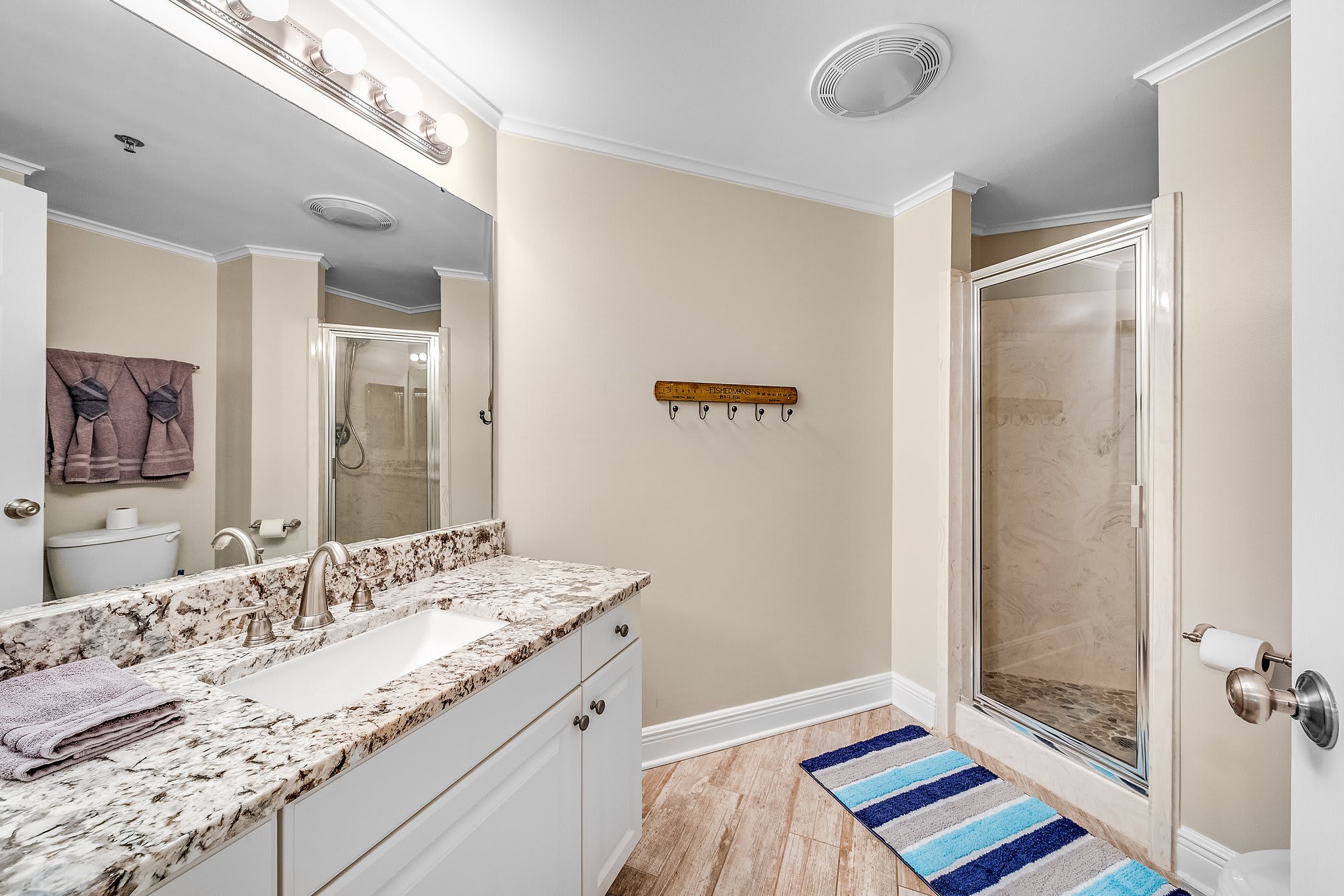 Third master bedroom bath 