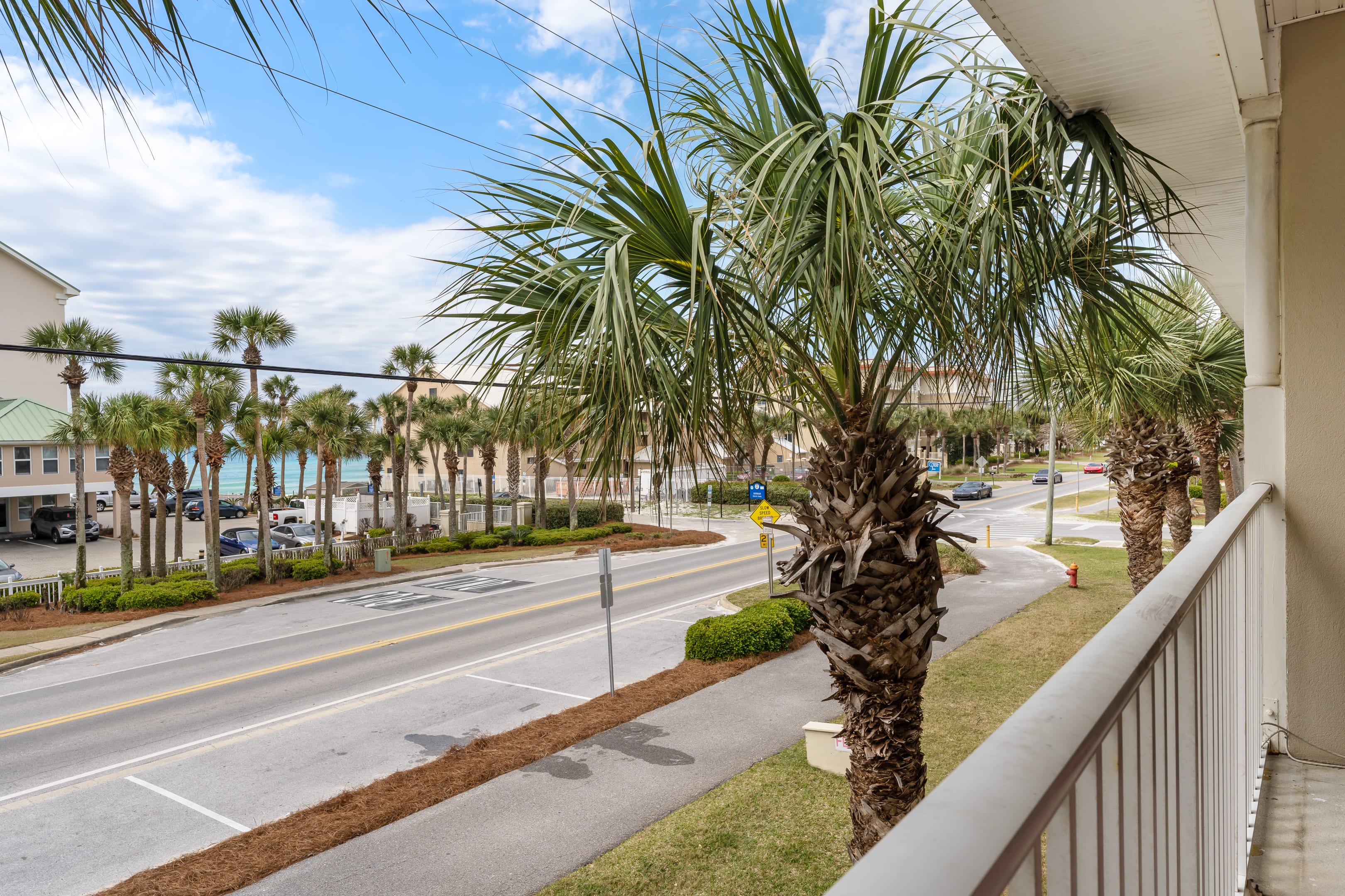 Peak a Boo Ocean View