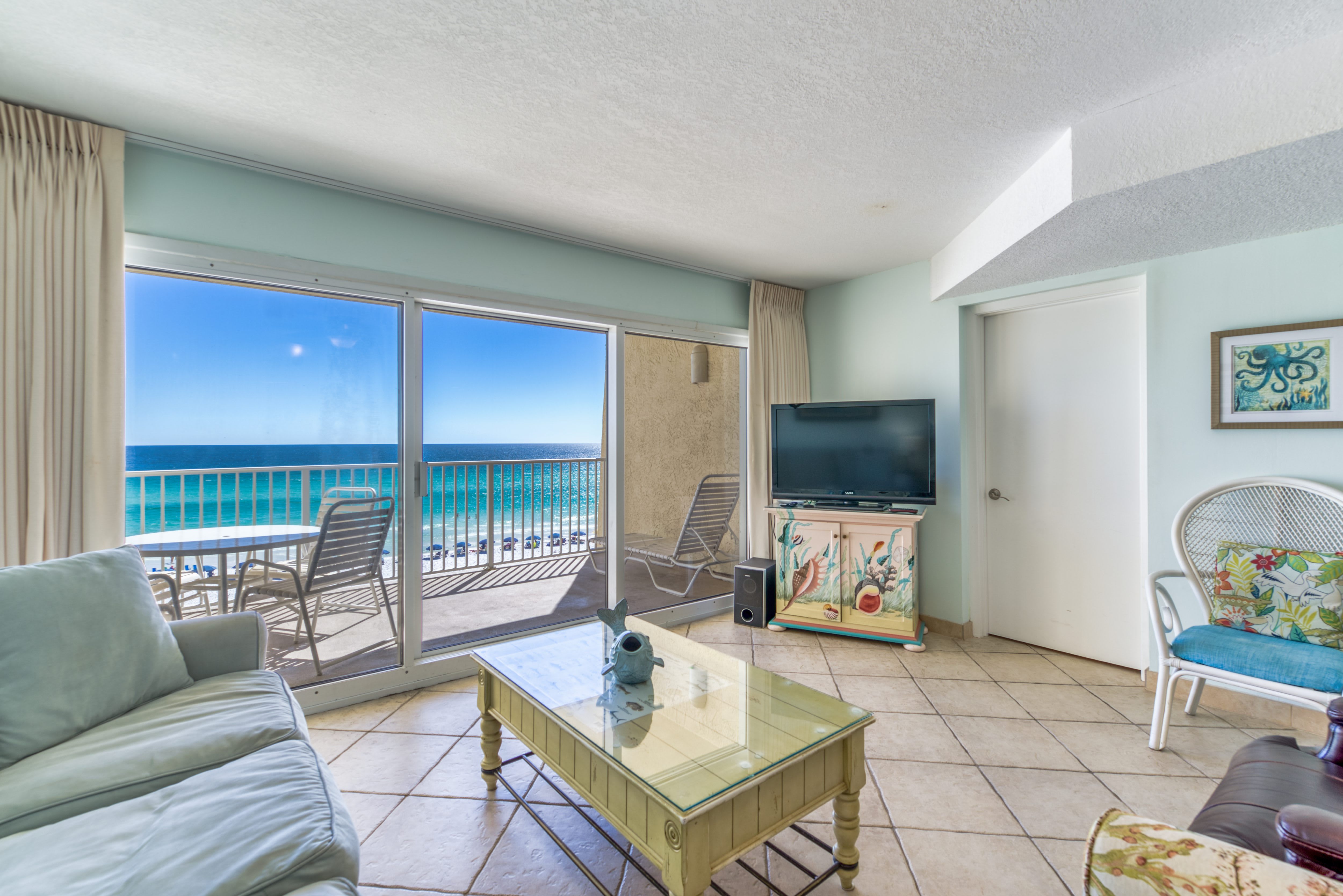 Enjoy stunning Gulf views right from your living room!