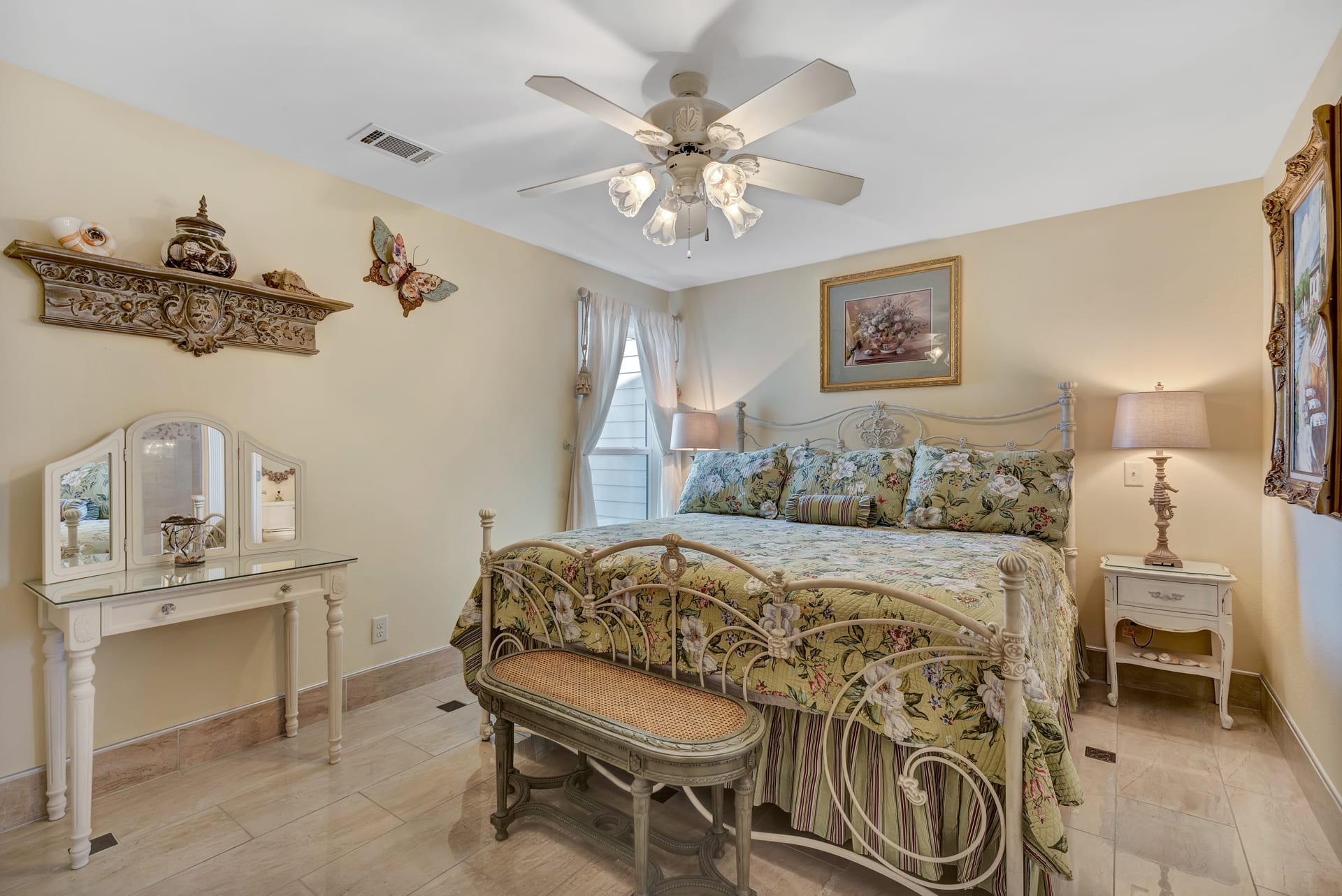 Master Bedroom with Ceiling Fan and an Adjoining Master Bathroom (King Bed)