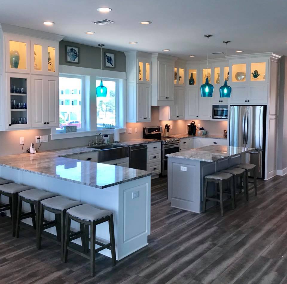 Eat at counter/kitchen