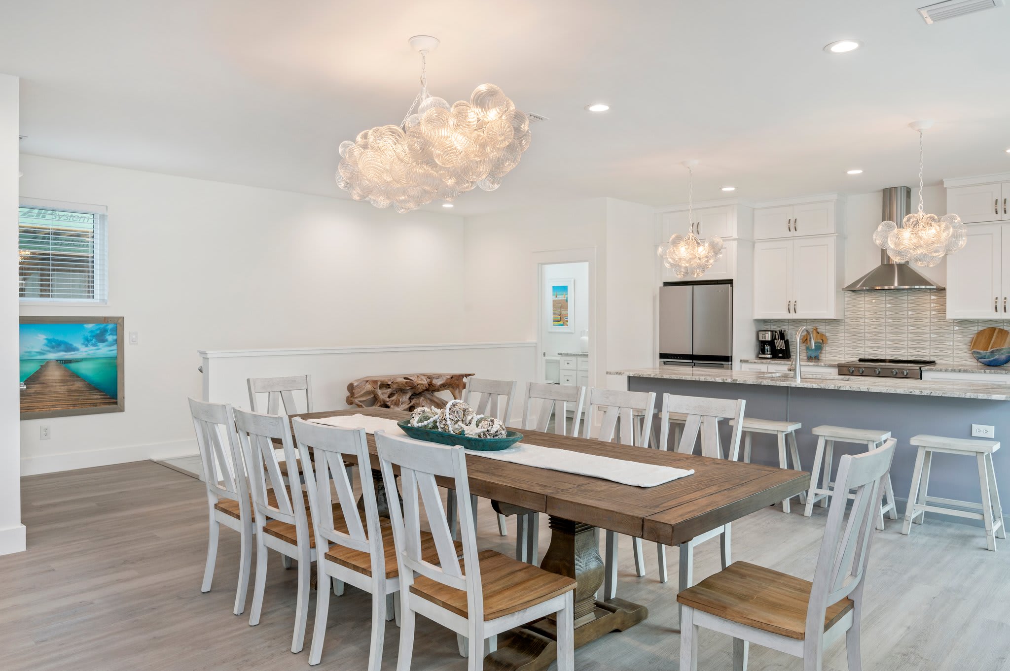 Sundial-14 Dinning Table