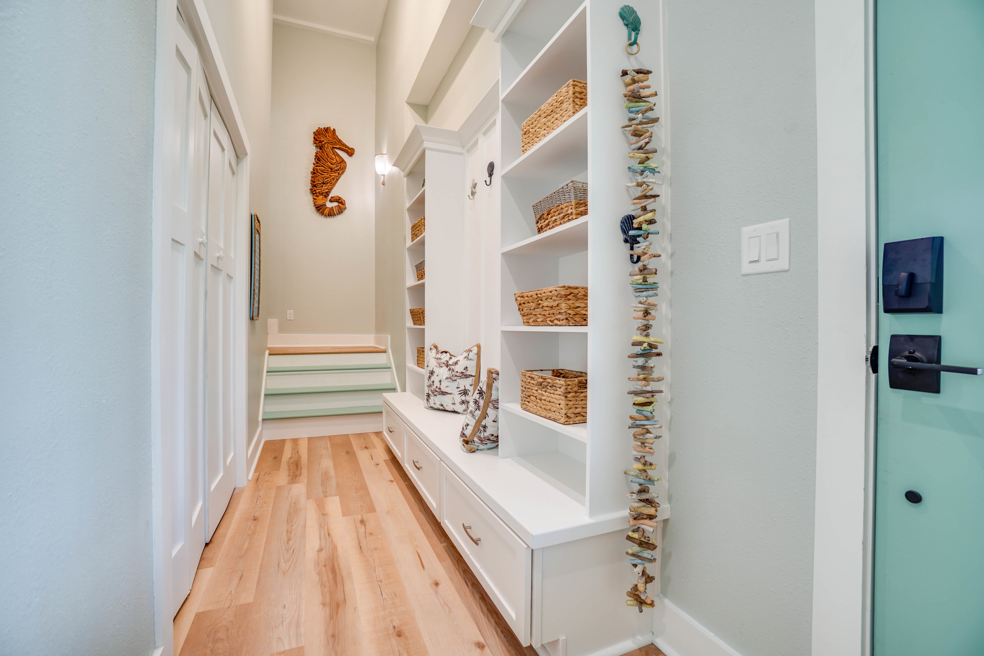 Coral Seahorse Entrance