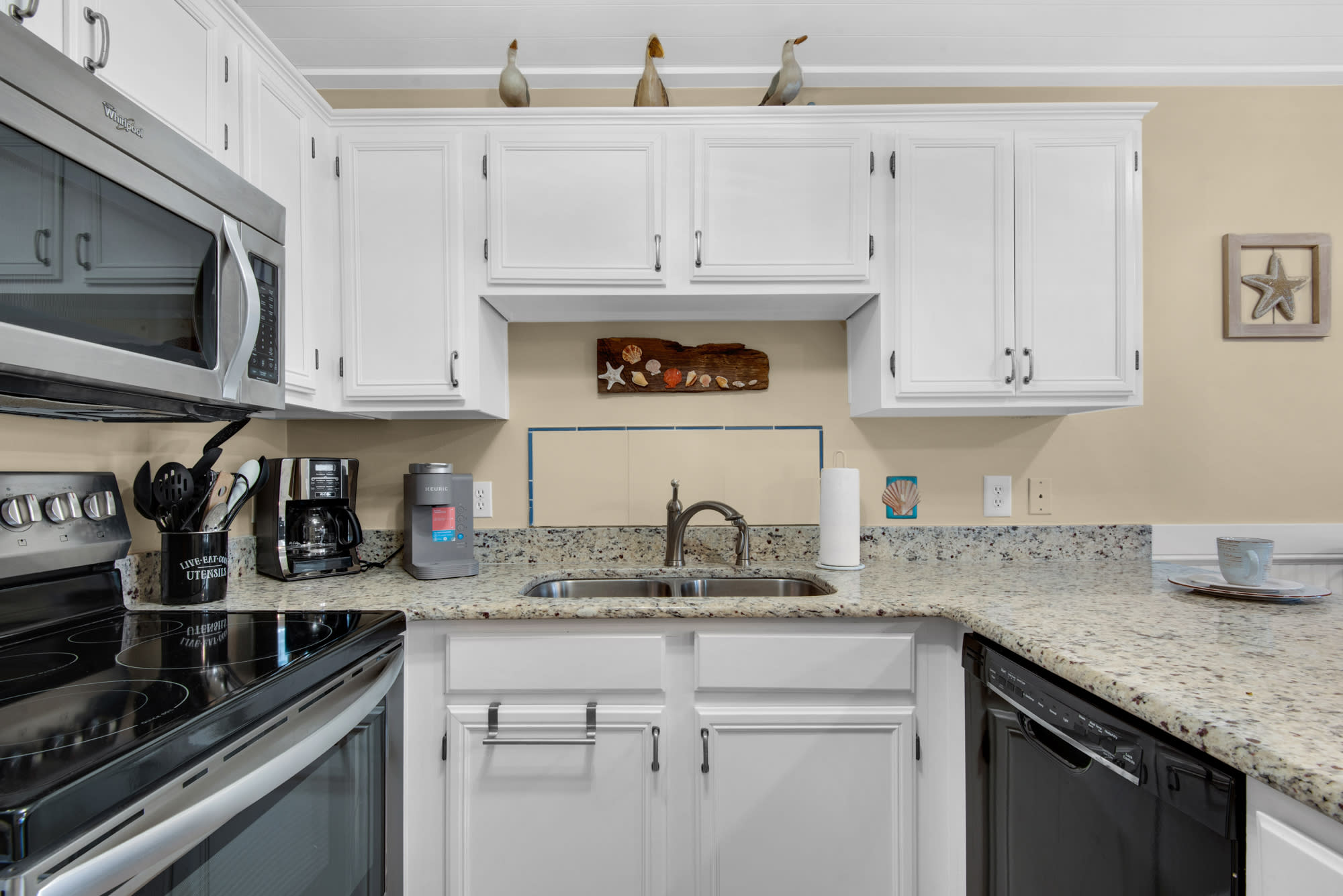 Fully stocked Kitchen