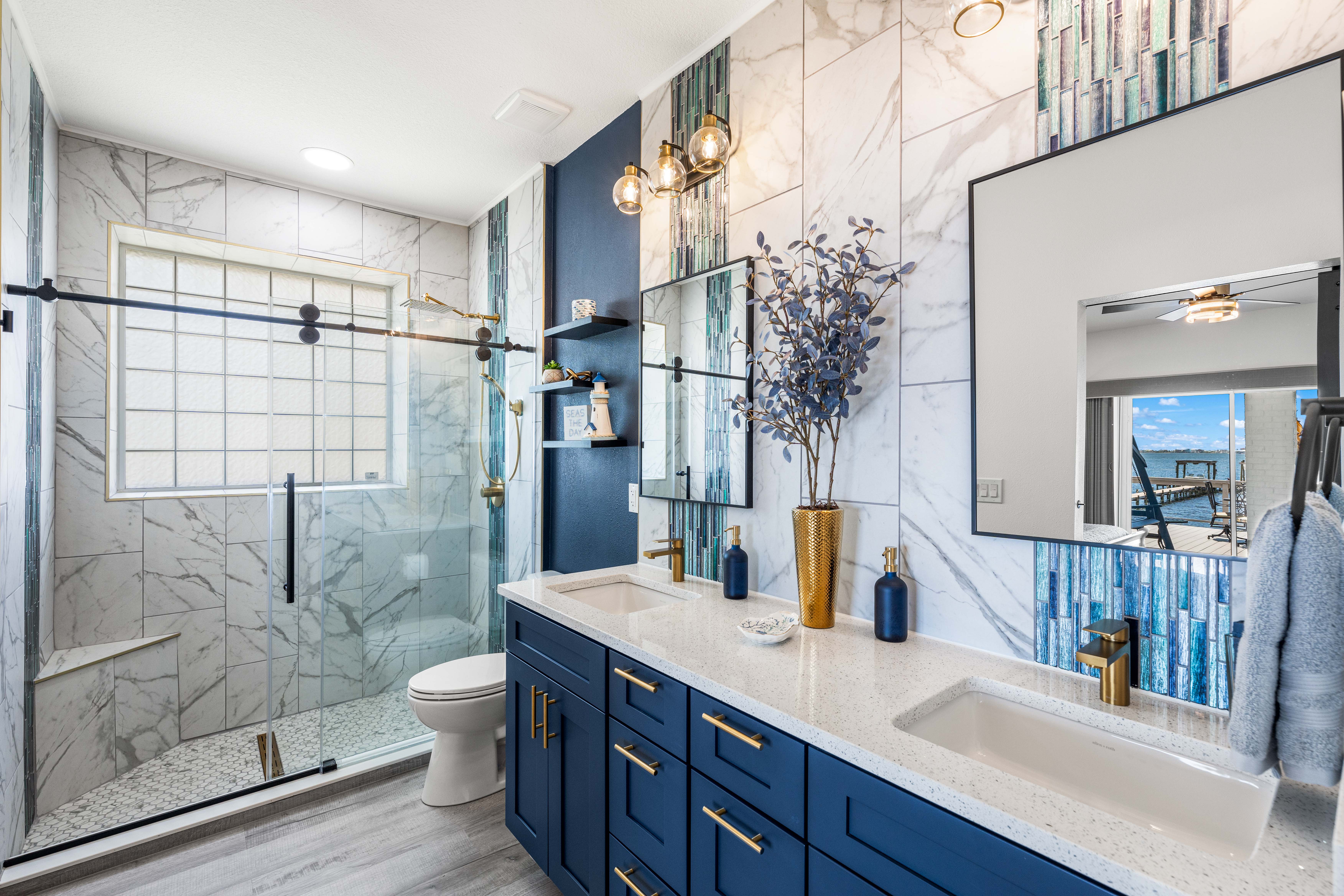 Walk into our spa like atmosphere and pamper yourself with a long hot shower