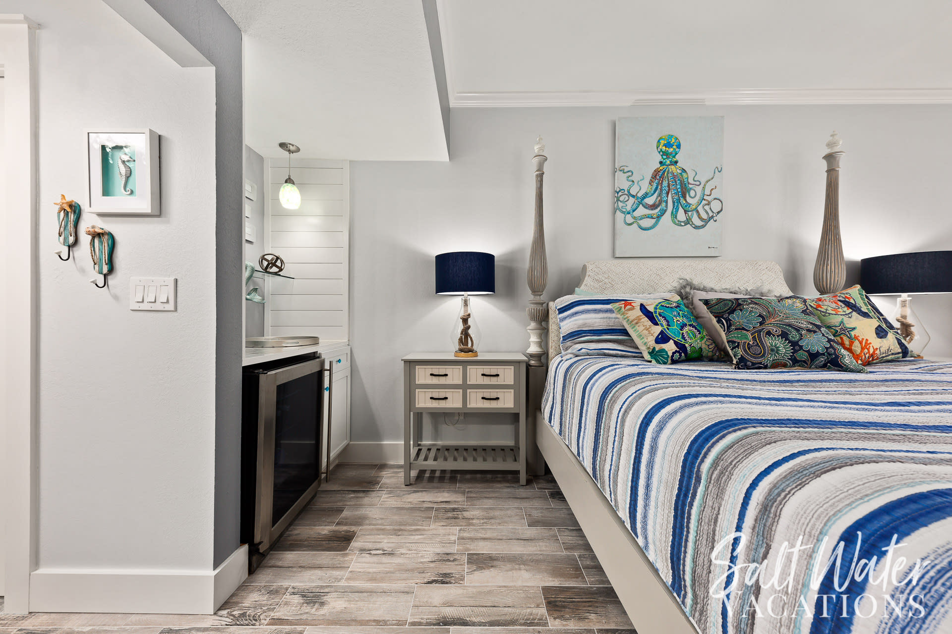 Entrance to master bedroom