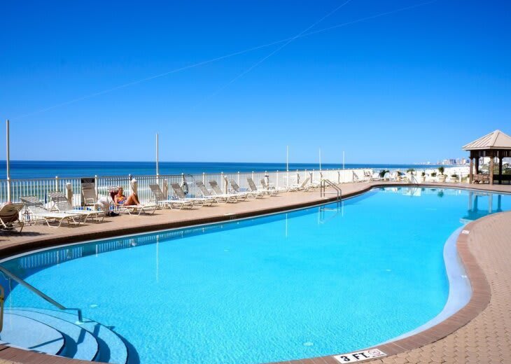 WOW! TREASURE ISLAND LARGE PRIVATE BALCONY!_16