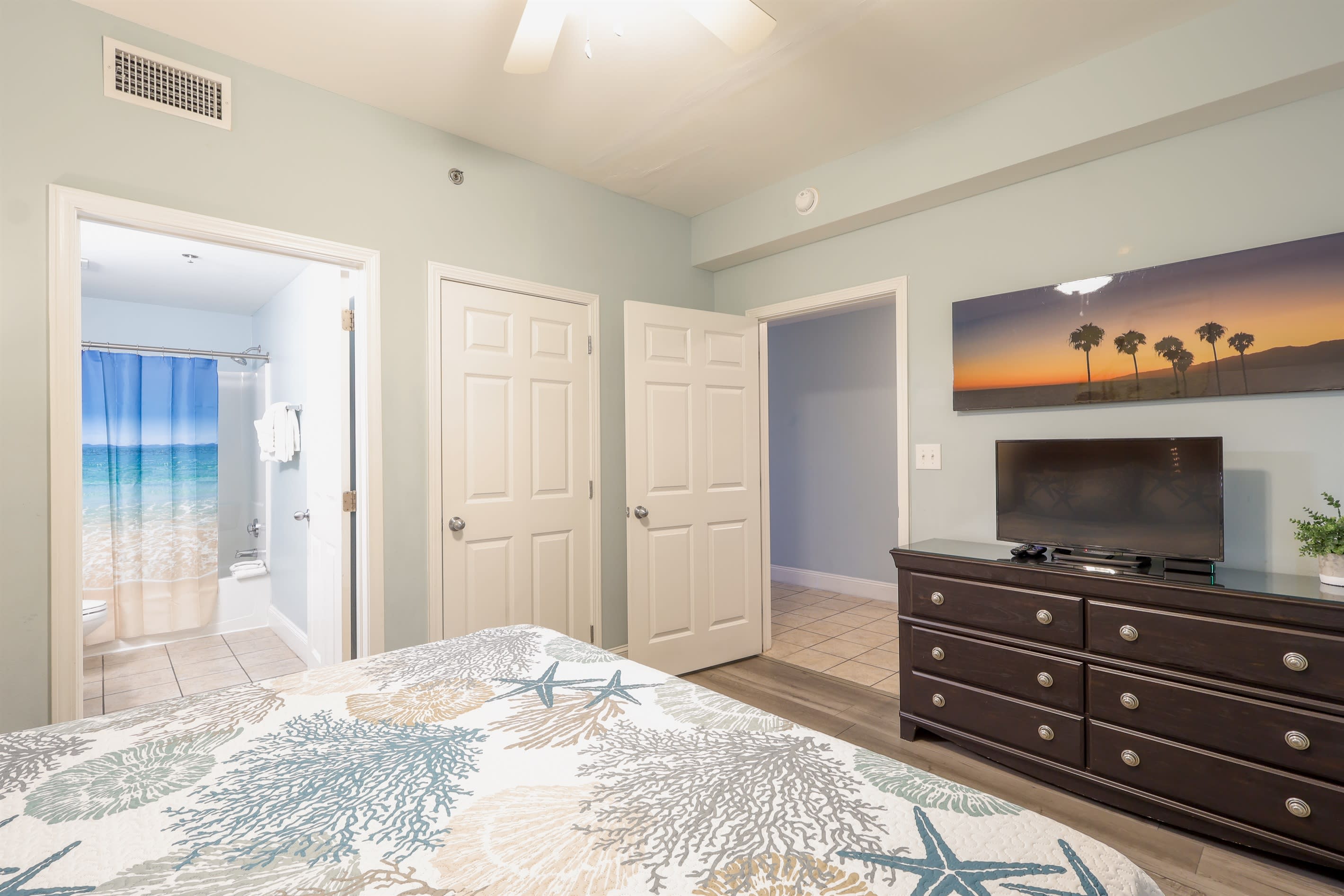 LTW1037 Master Suite Room