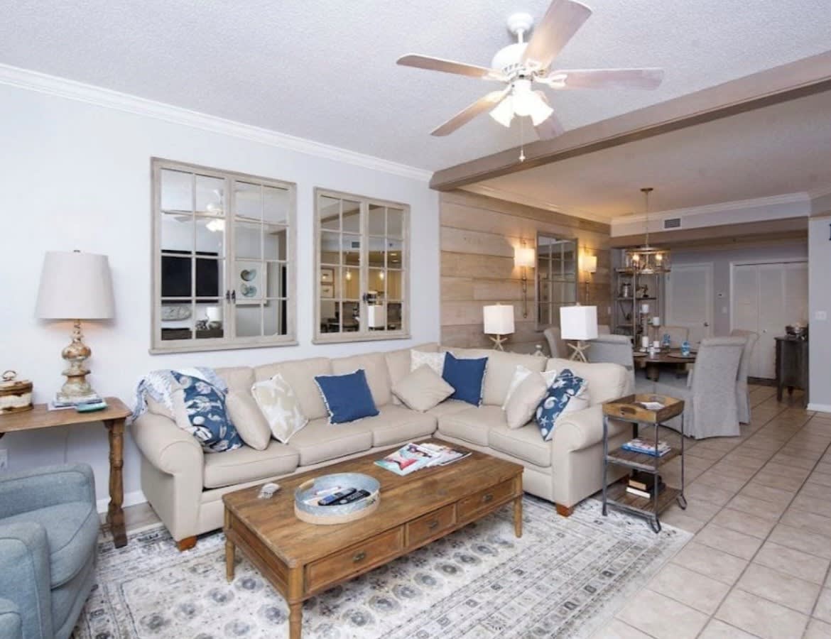 Beautifully appointed spacious living area, large flat screen tv. 