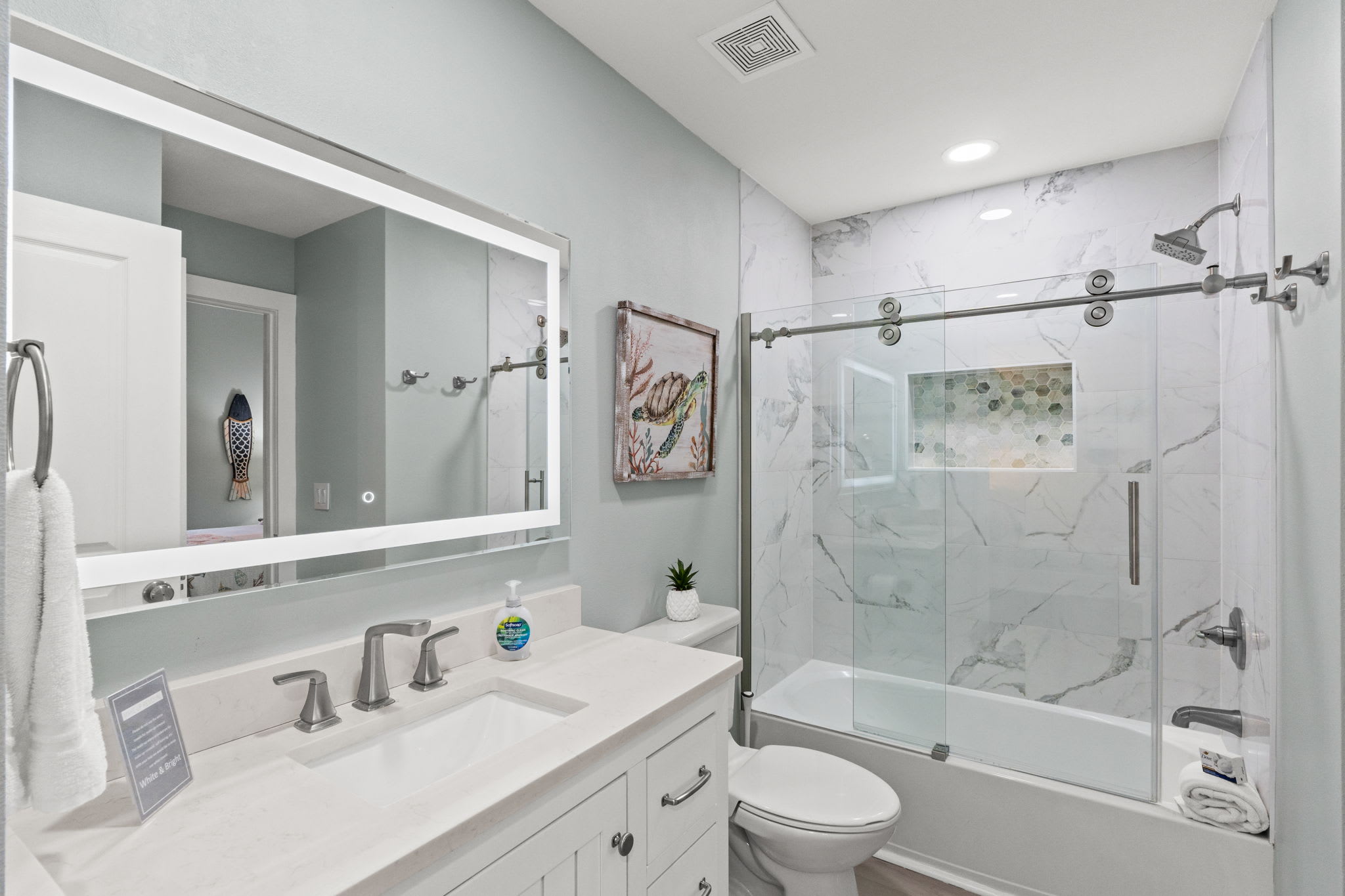 Beach Retreat 108-Updated-Pet Friendly   _14