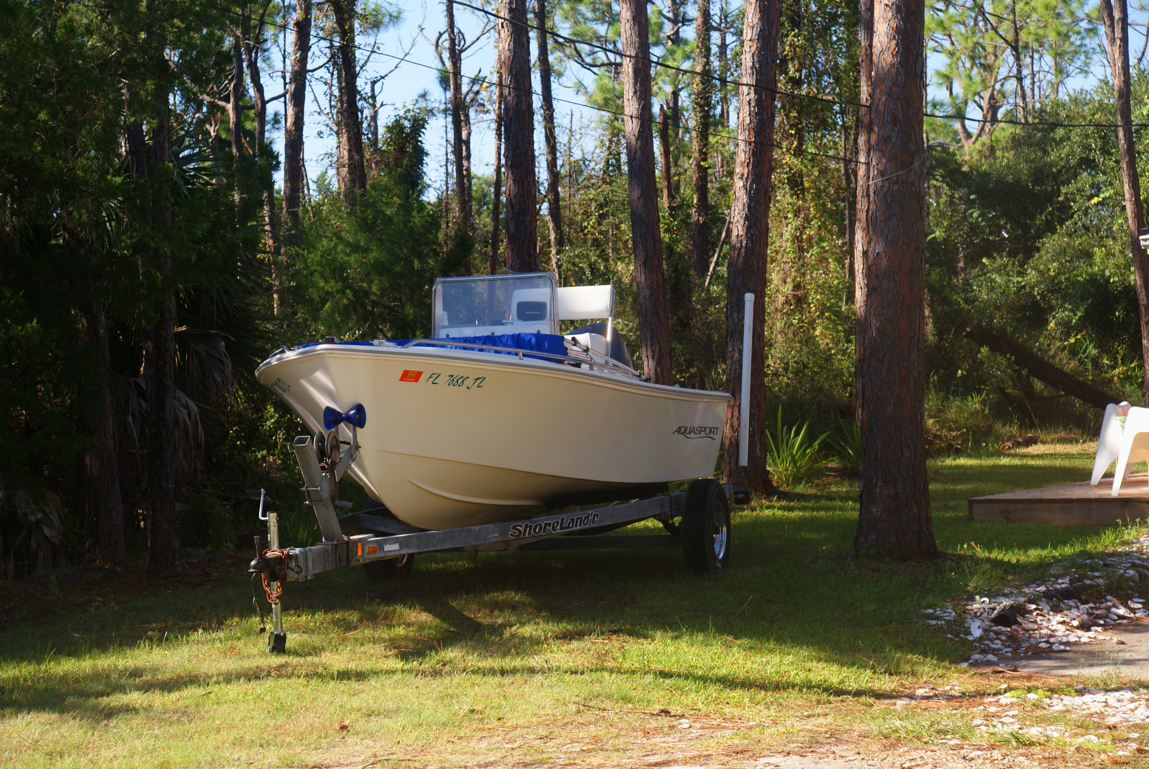 Parking for a boat (up to 24')