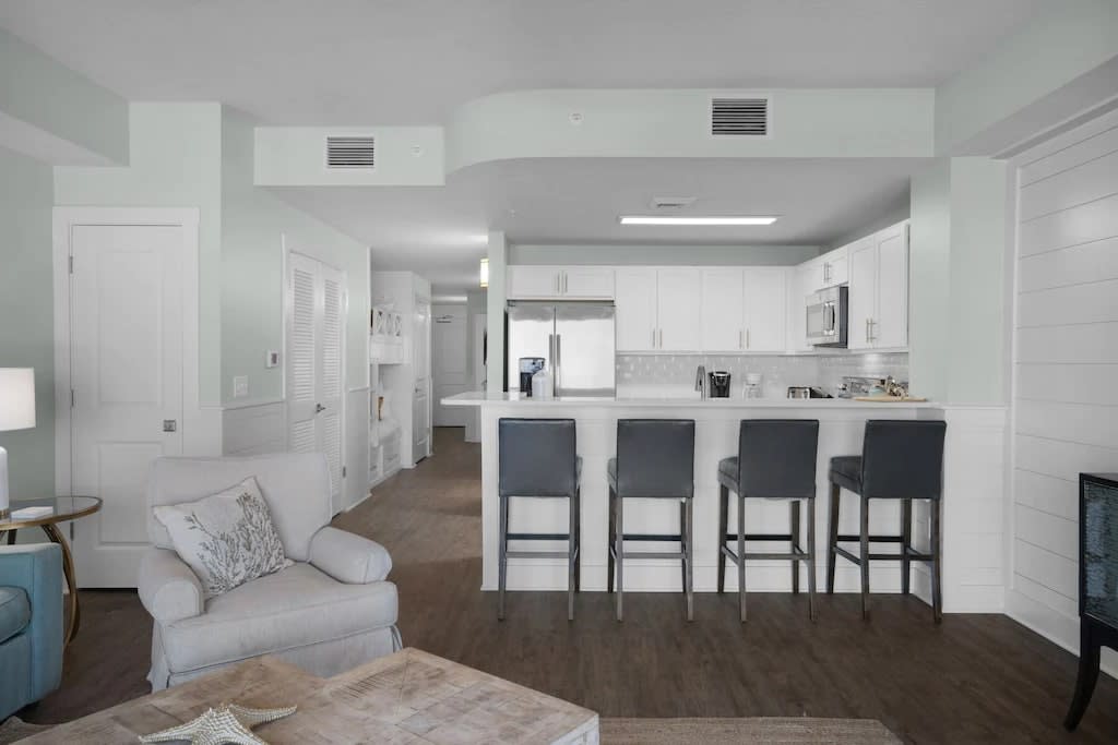 Plenty of Seating at Kitchen Bar Area