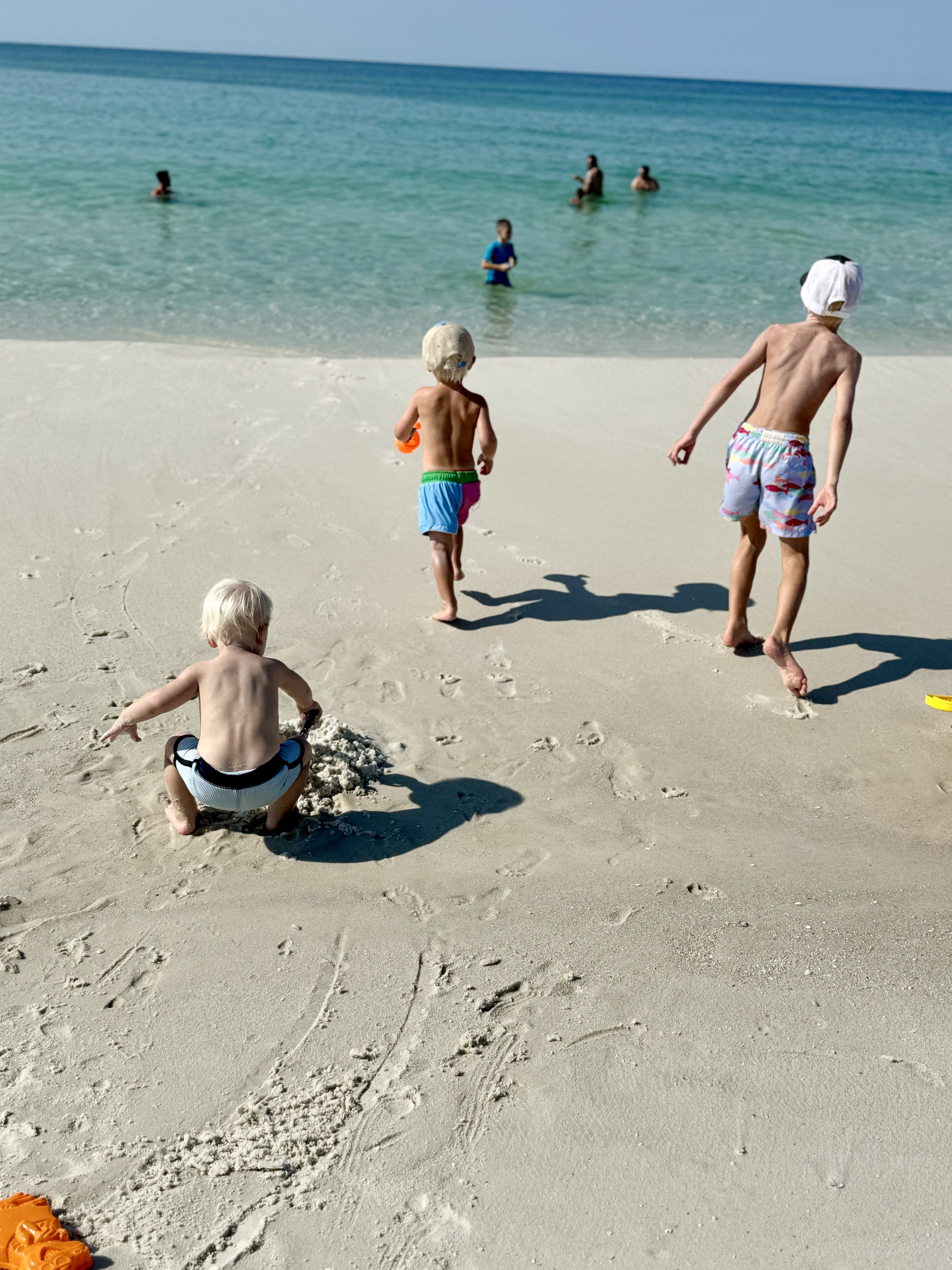 Beach access near to Condo