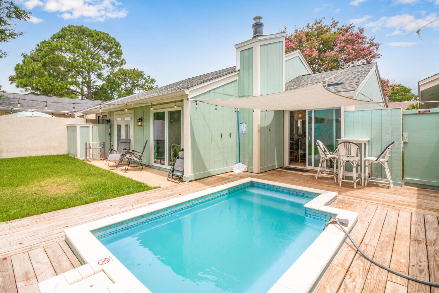 Pool with Outside View of the Condo.