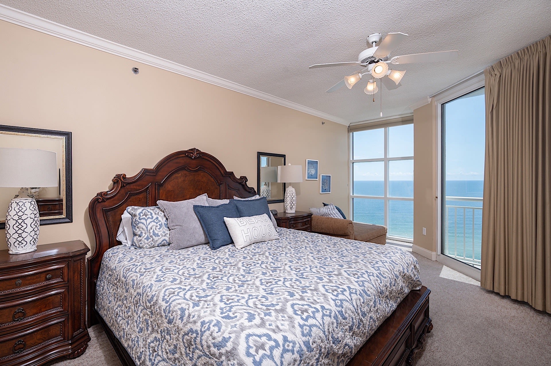 Blissful beachfront Palacio in Perdido Key!