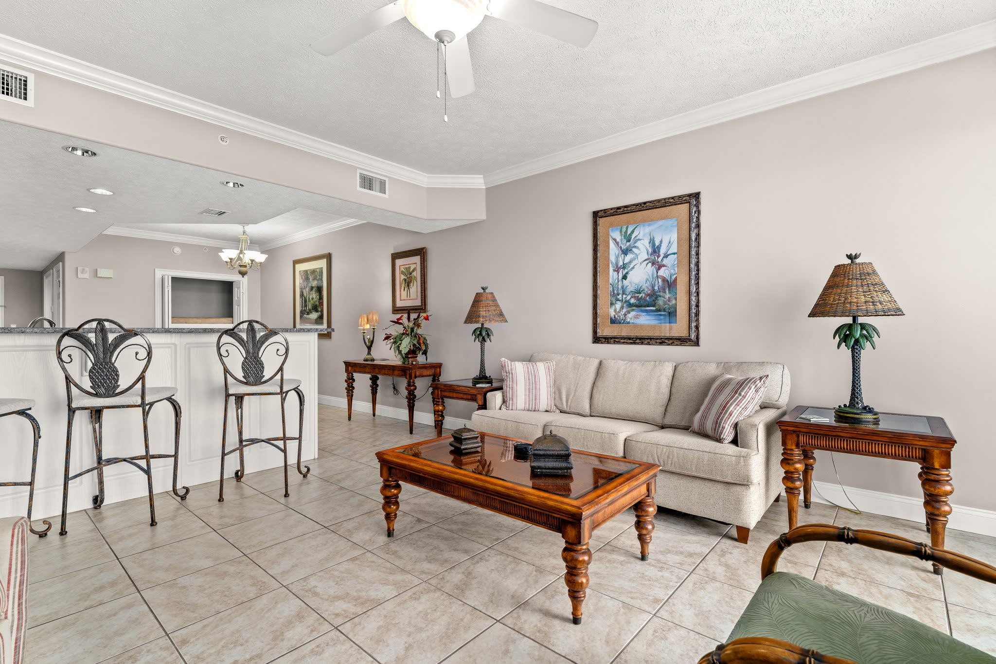 Kitchen separated by a breakfast bar