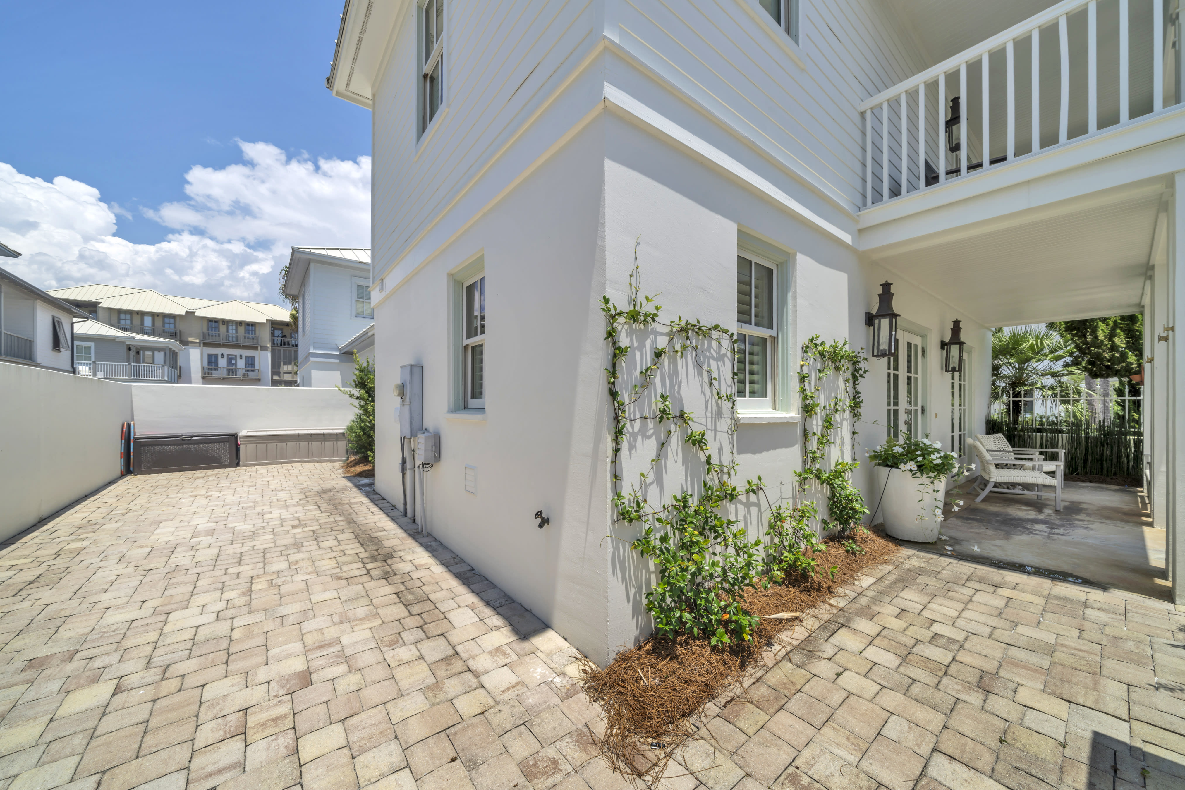 Private parking for 2 cars.