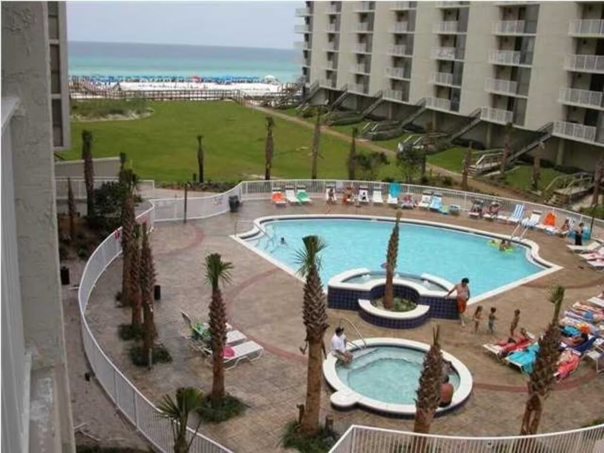 Main Pool and Hot Tub