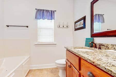 Main Floor Master Private 5 pc bathroom