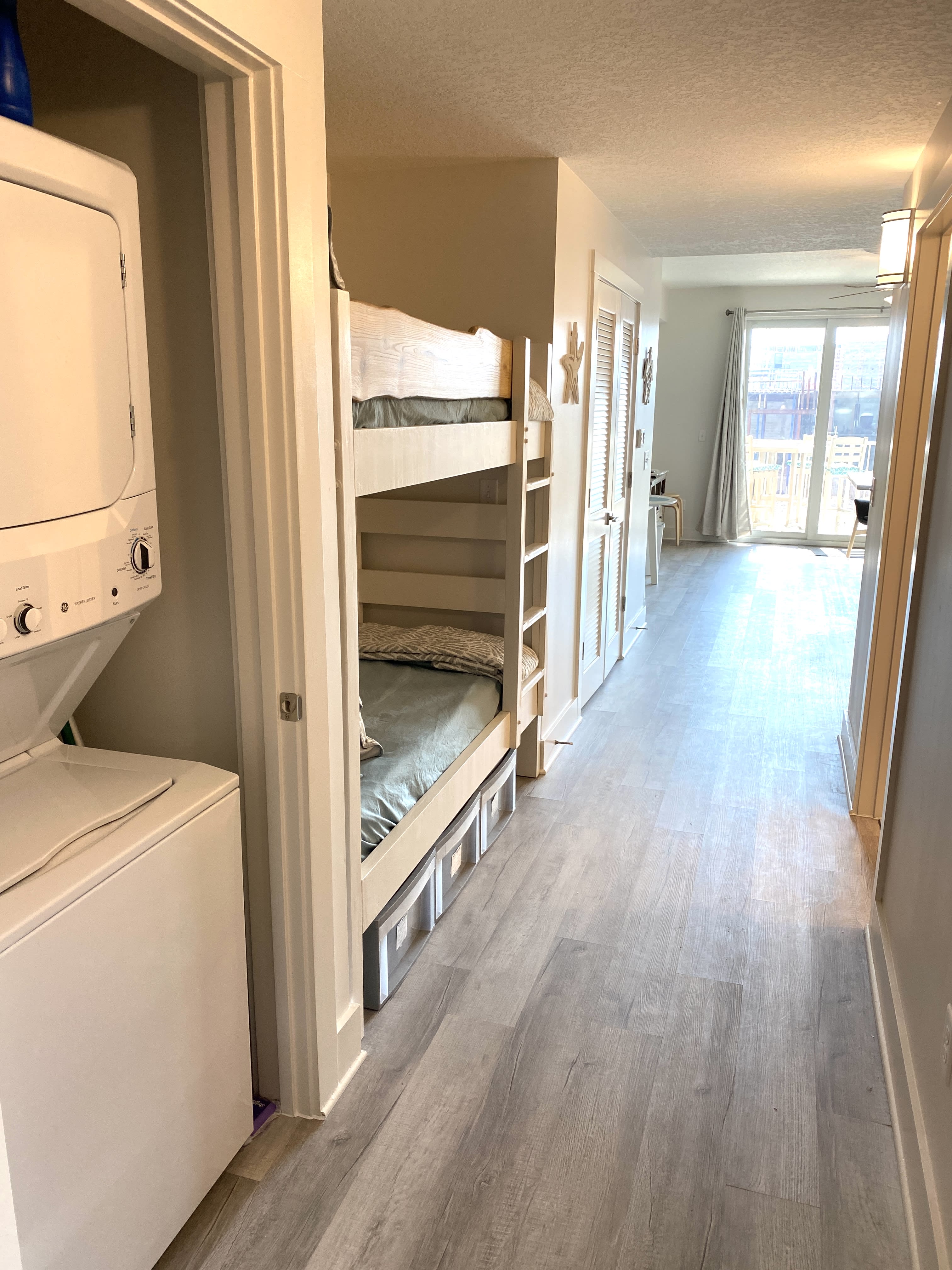 Washer/Dryer for your convenience - Easy for the kids to use!