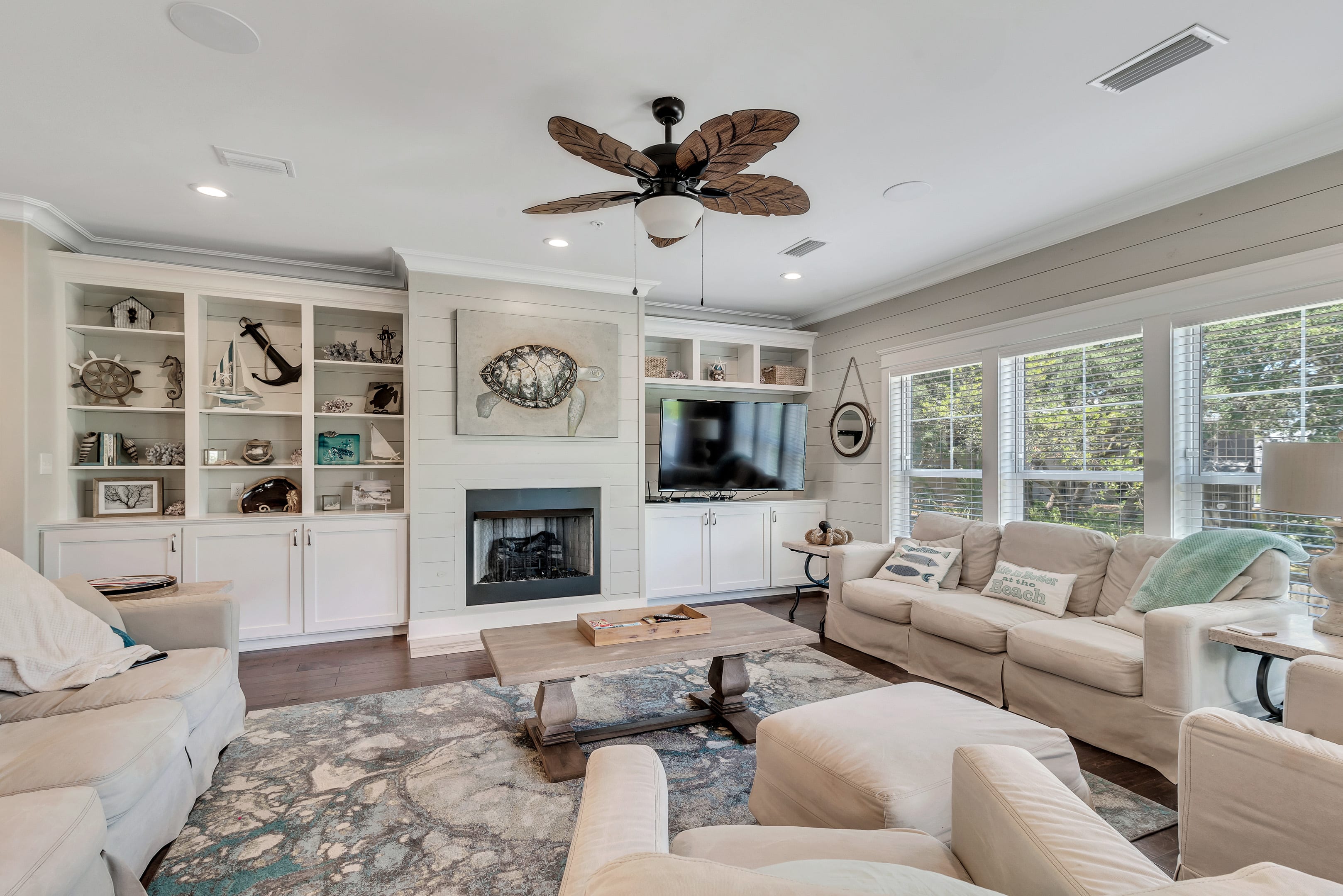 Gas Log Fireplace, Huge Smart Screen TV, CD, DVD player and Sterio System.