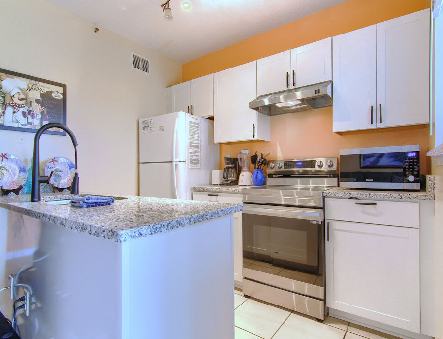 2025 Brand New Updated Kitchen