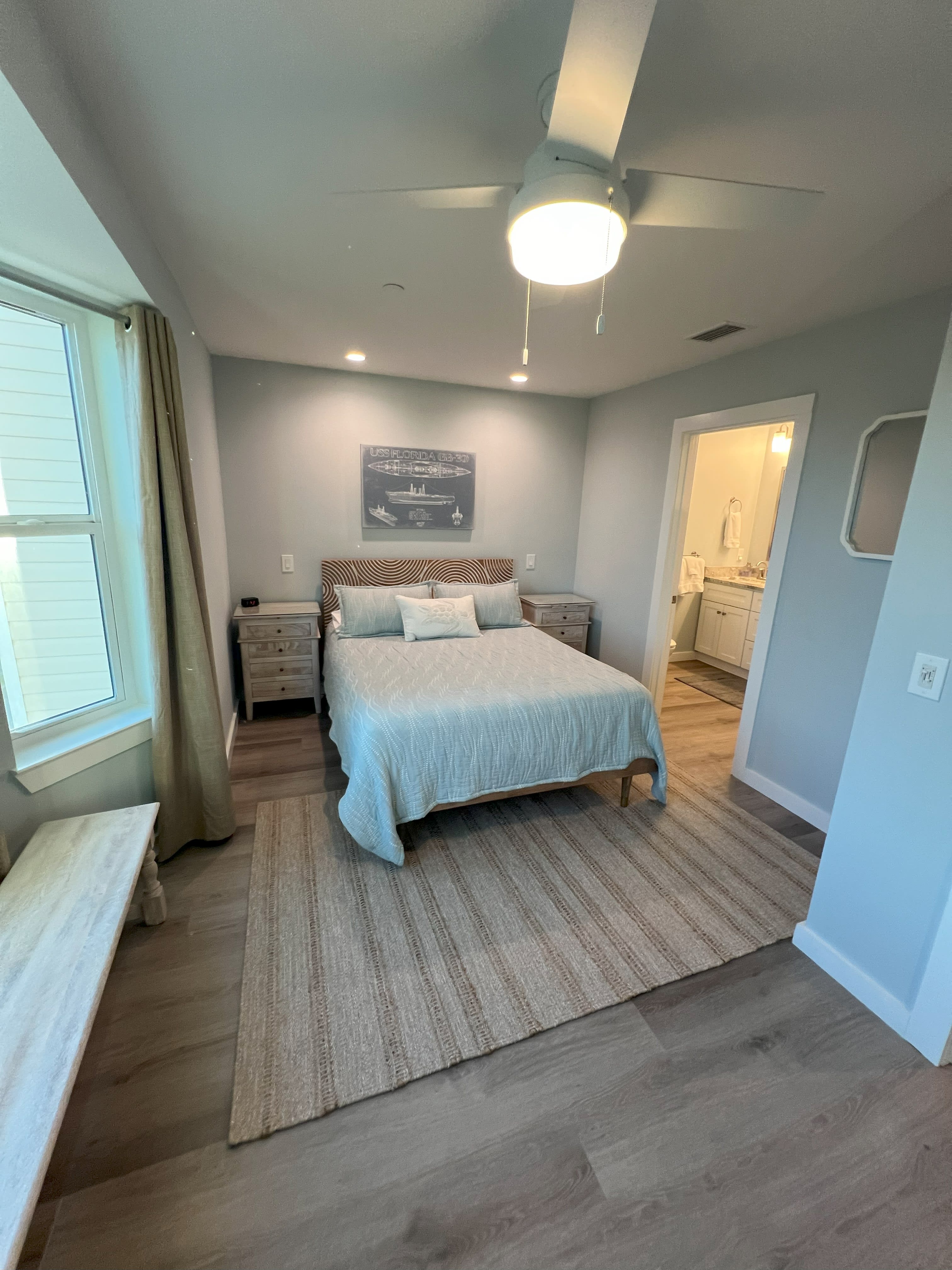 Queen bedroom with bath