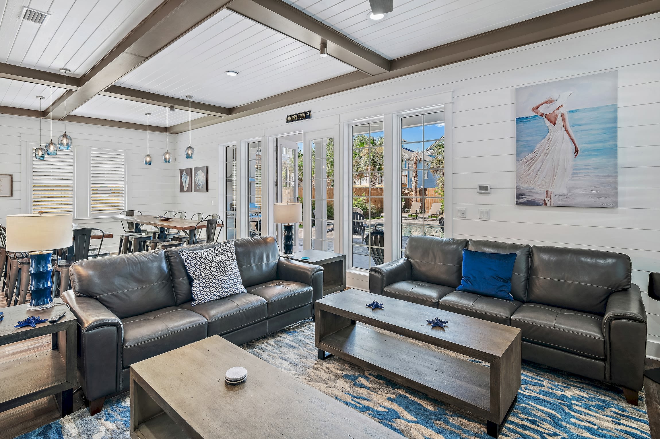 1st floor lounge area, open spaces that never feel crowded