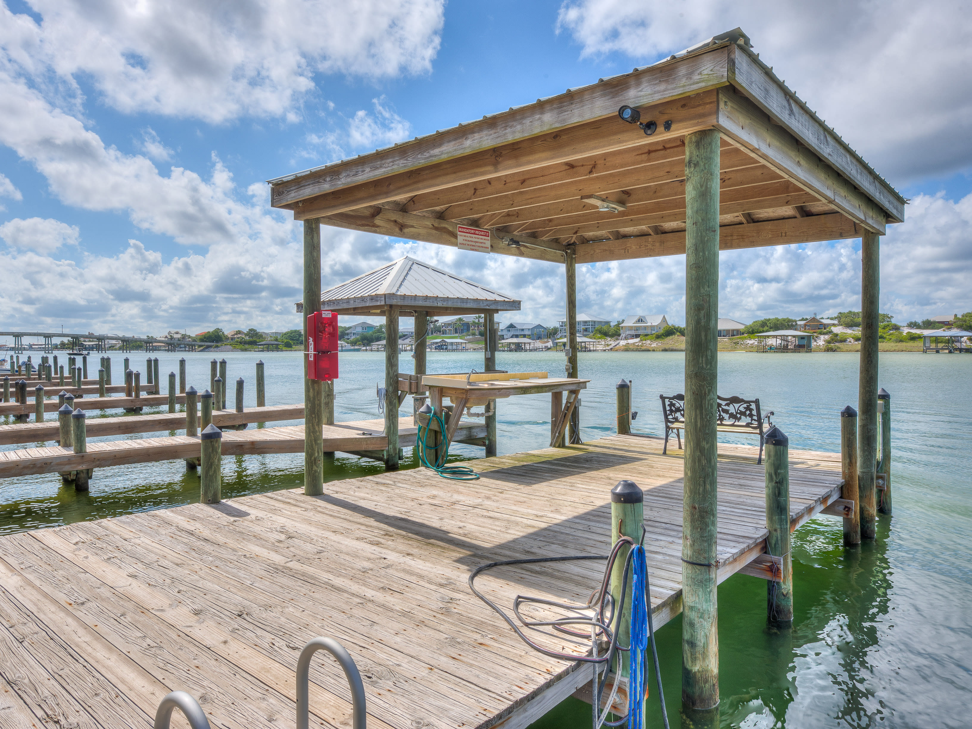 CONVENIENT FISH CLEANING WITH STAINLESS STEEL SINK AND RUNNING WATER 