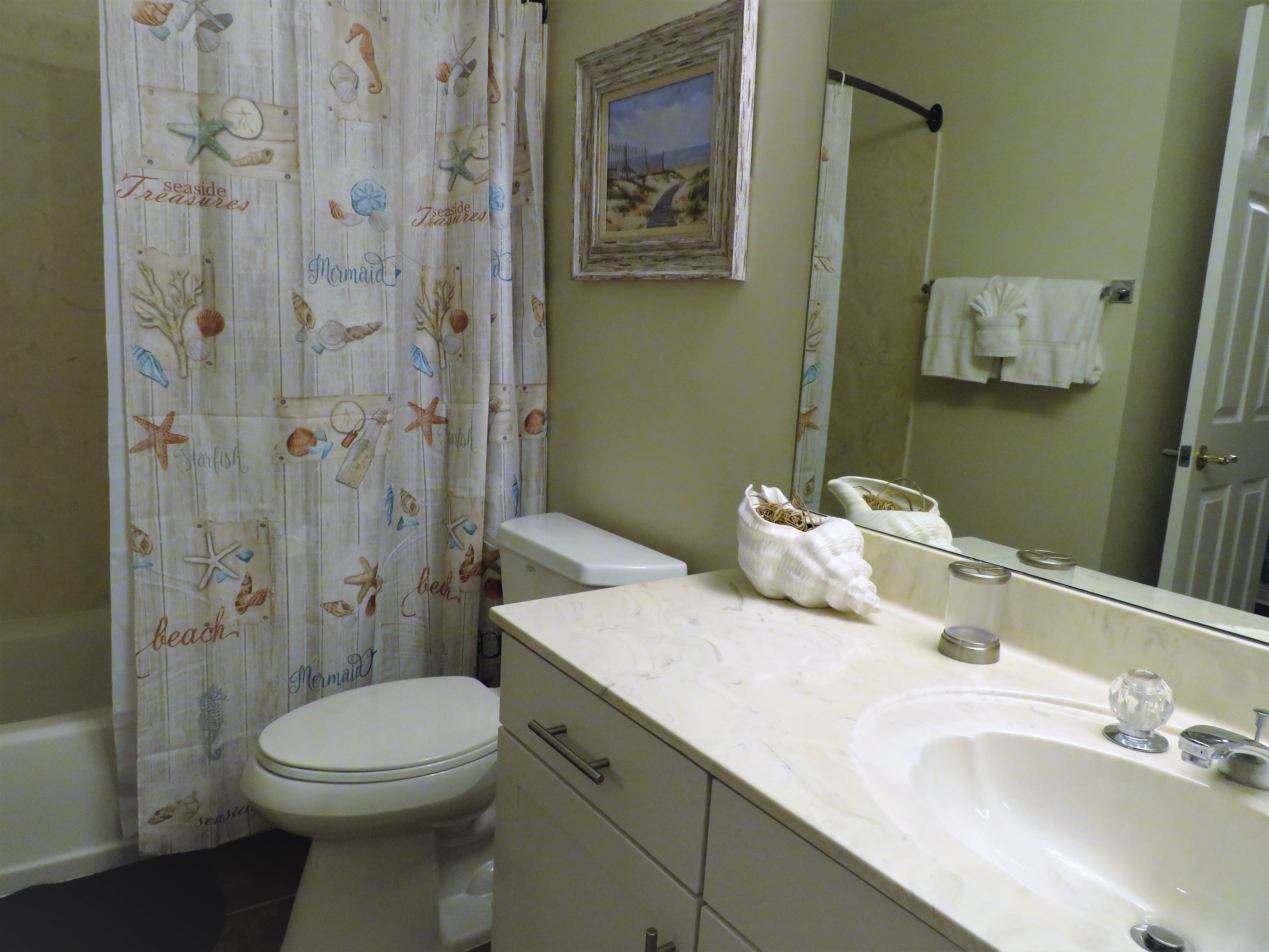 2nd King Bedroom Private Bath