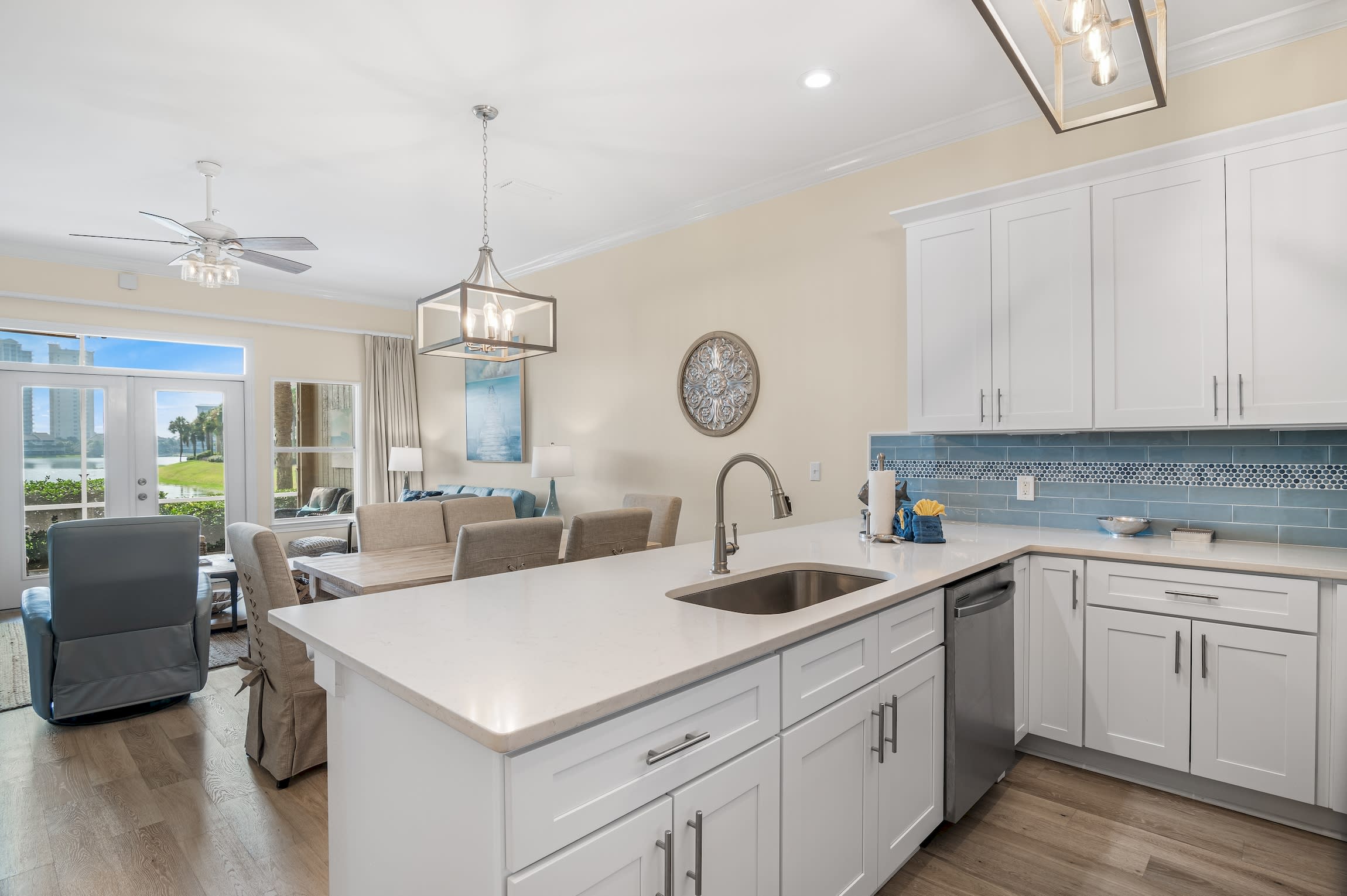 Kitchen is fully equipped with all the tools for cooking and entertaining Kitchen is fully equipped with all the tools for cooking and entertaining