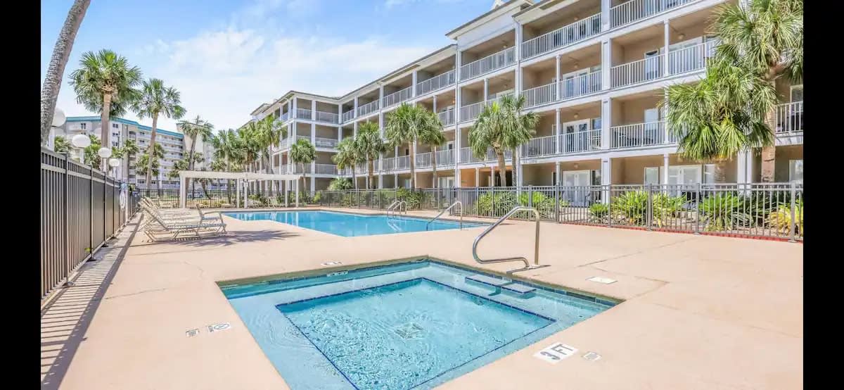 pool and hot tub in east building and west building for your use