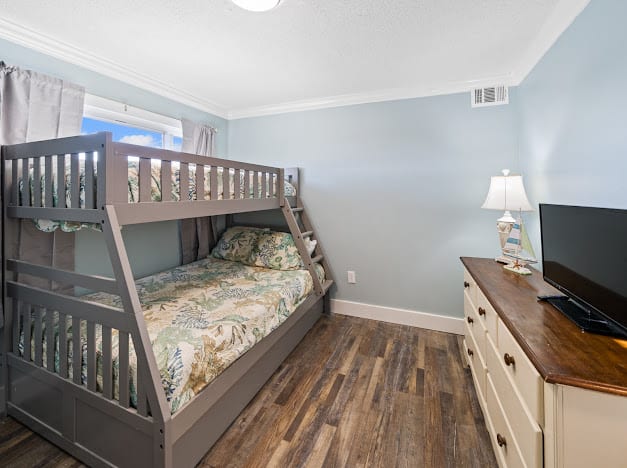 Guest BR with full bottom / top twin bunk bed.