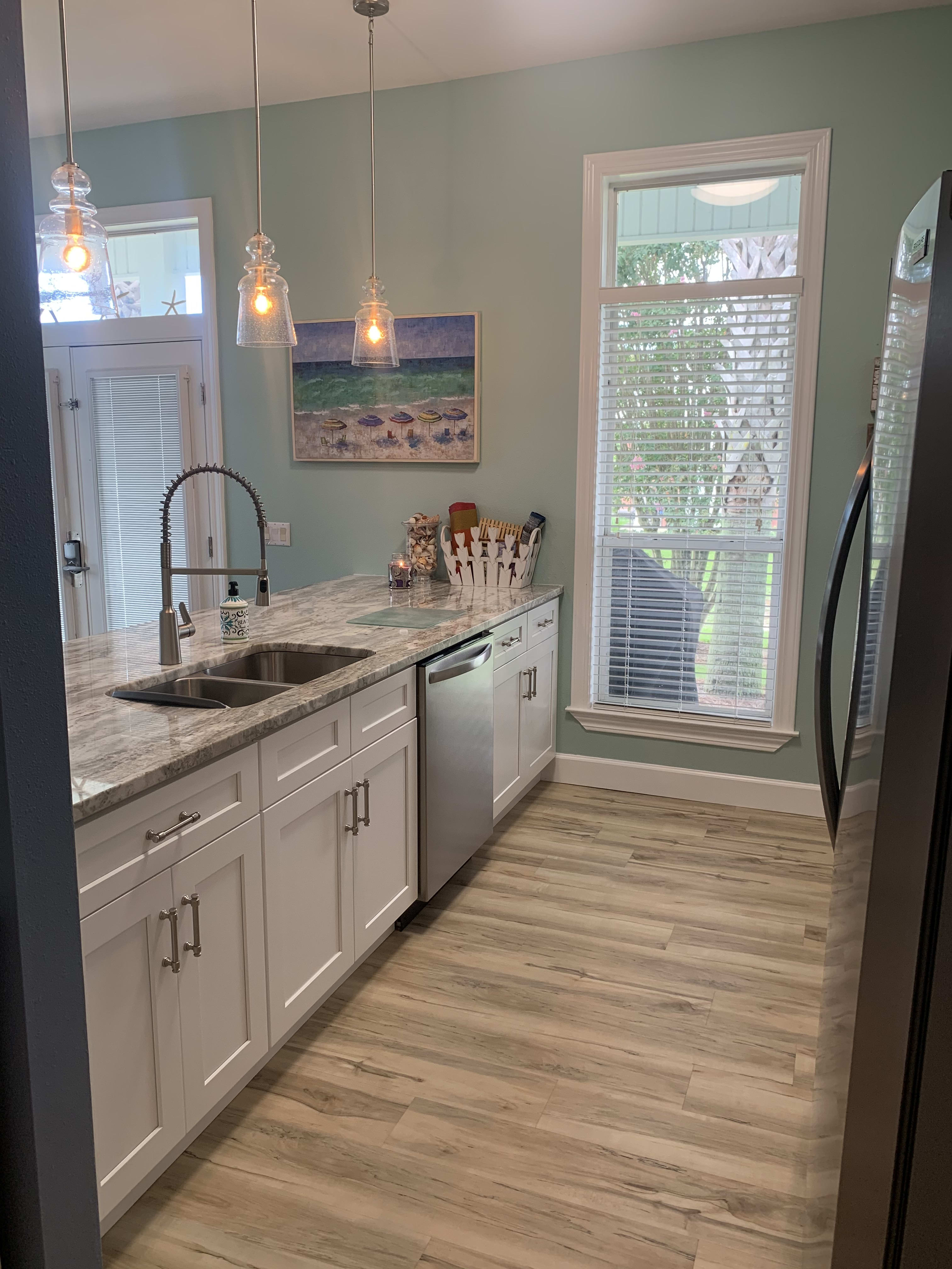 Fully remodeled kitchen stocked with everything you need!