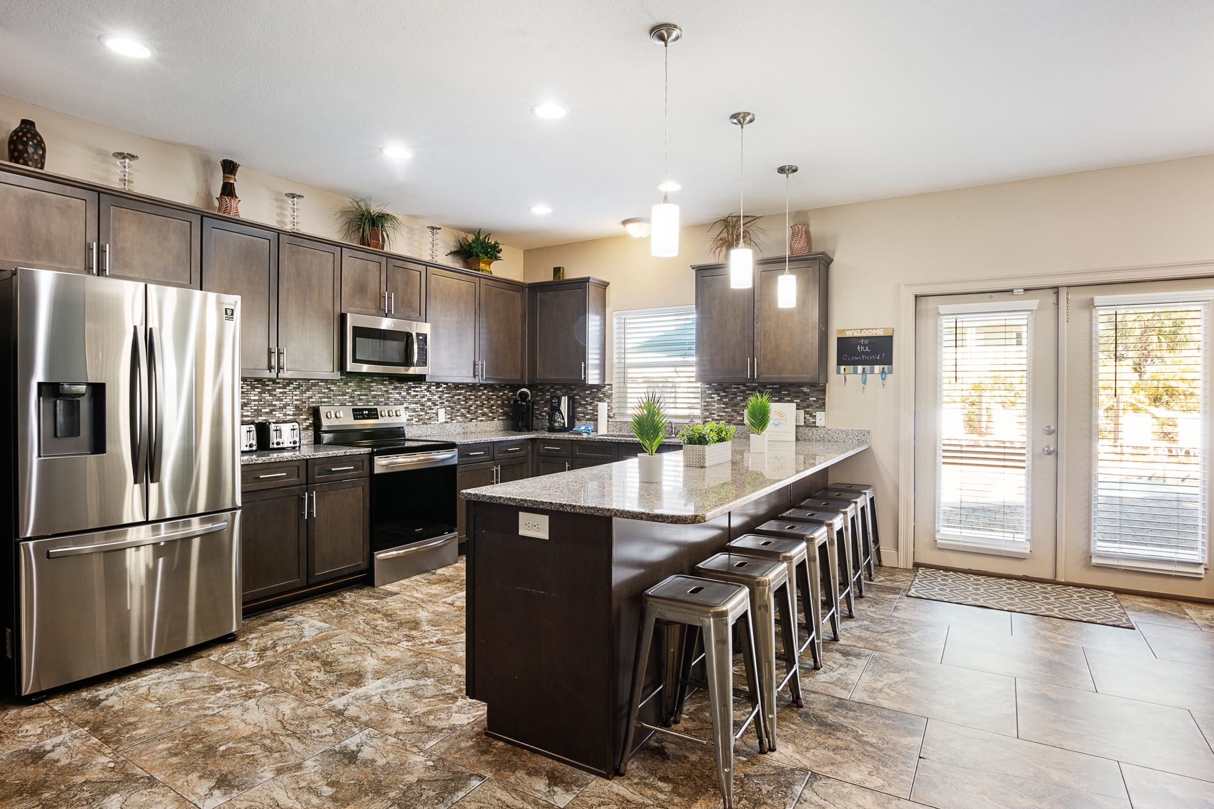 Large and spacious kitchen