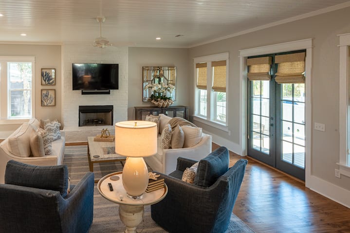 Family Room Equipped with Fireplace &amp; Smart TV