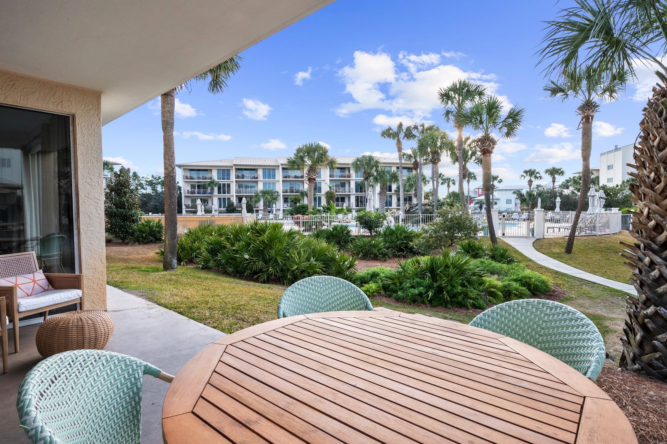 Sit and enjoy your morning coffee or lunch overlooking pool and courtyard.
