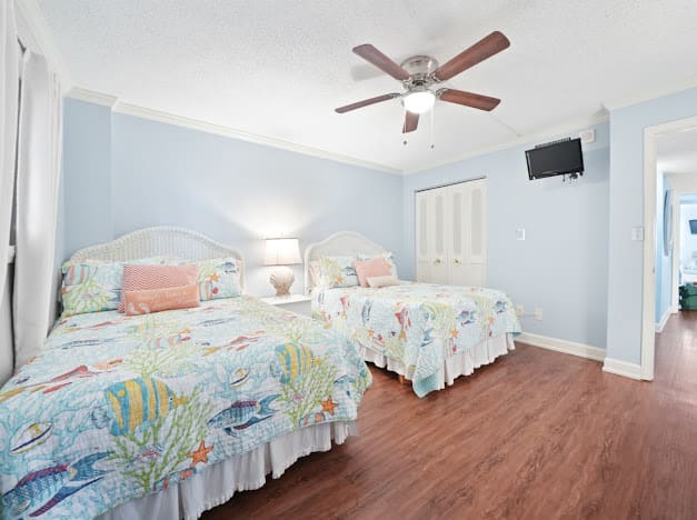 Two queen beds, dresser &amp; closet for plenty of storage.