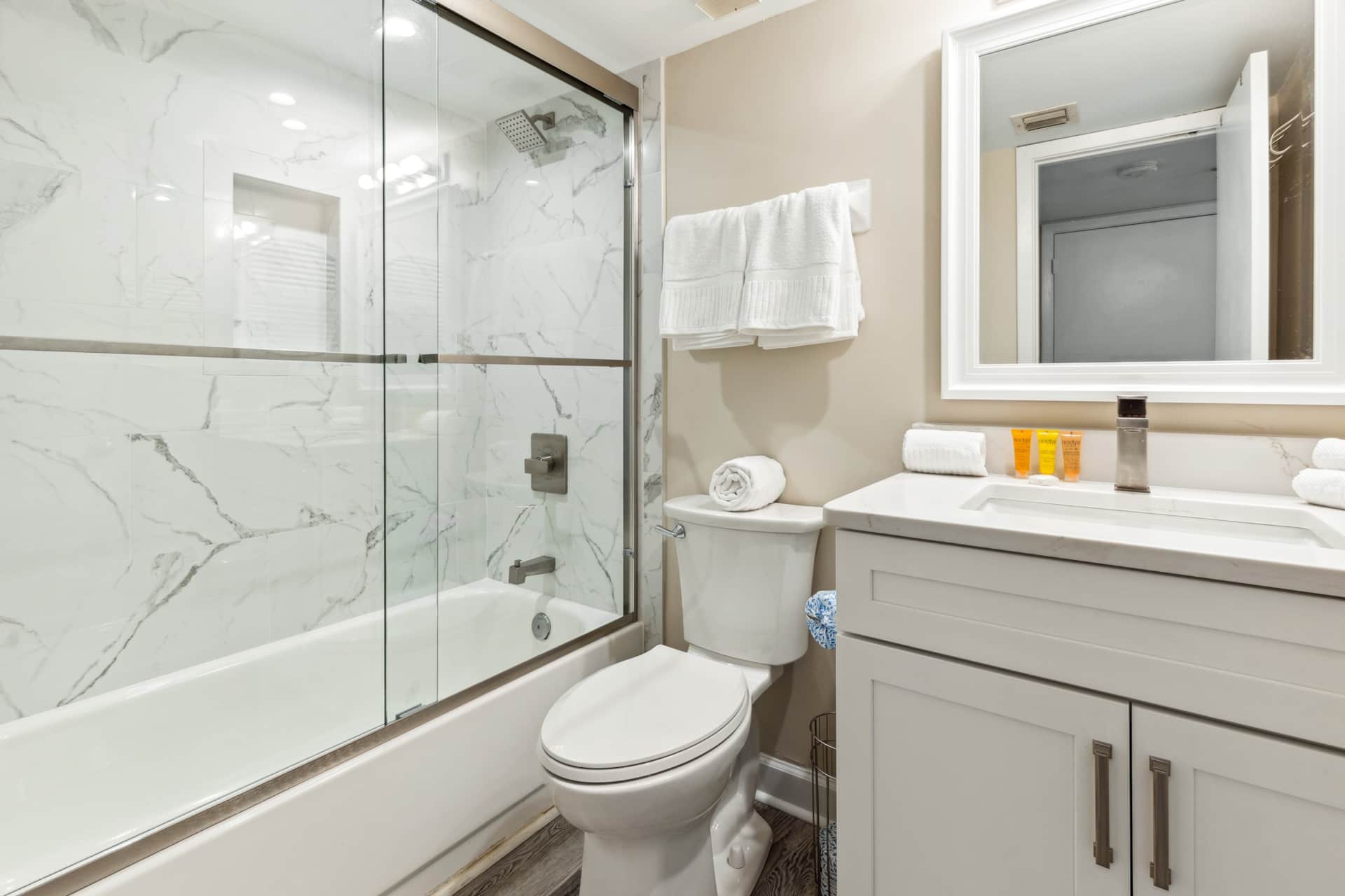 Full guest bath just off the bunk room