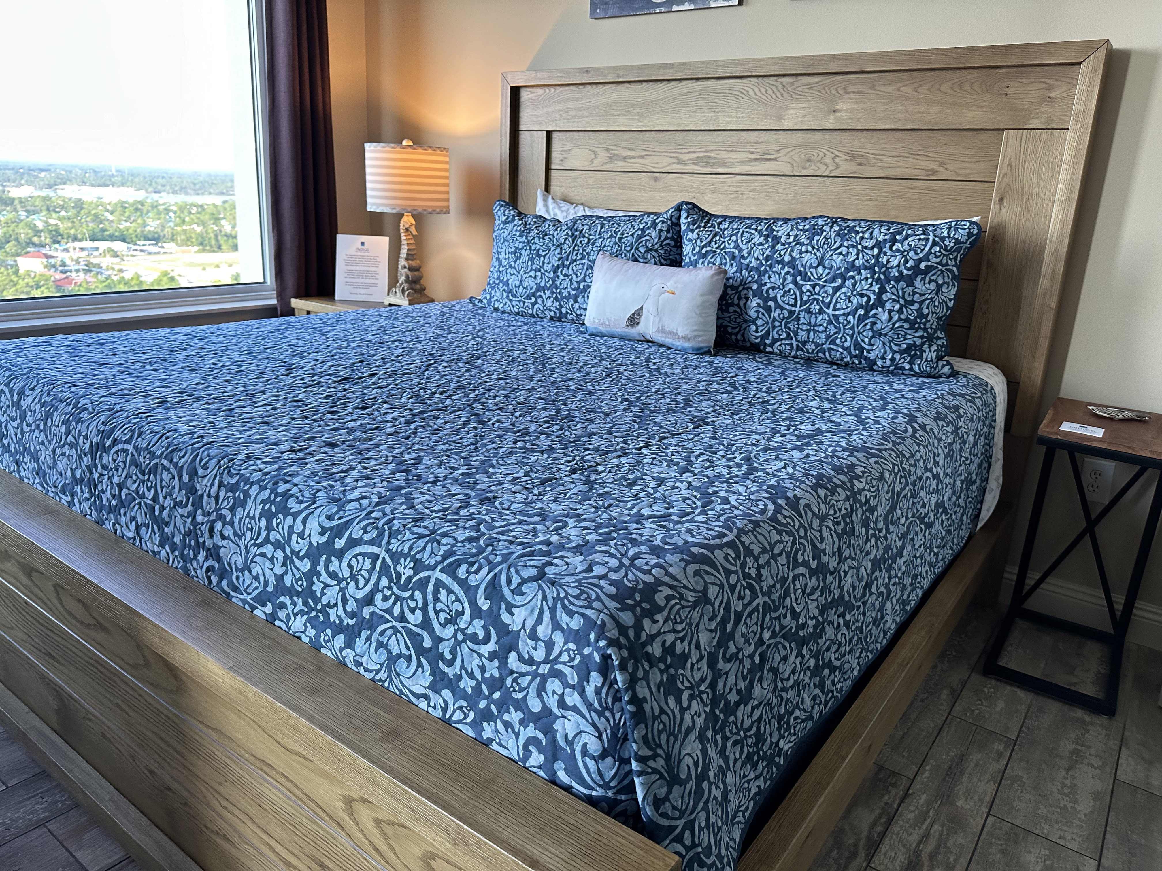 Ultra comfortable King Bed in Guest Room with private balcony and views of bays