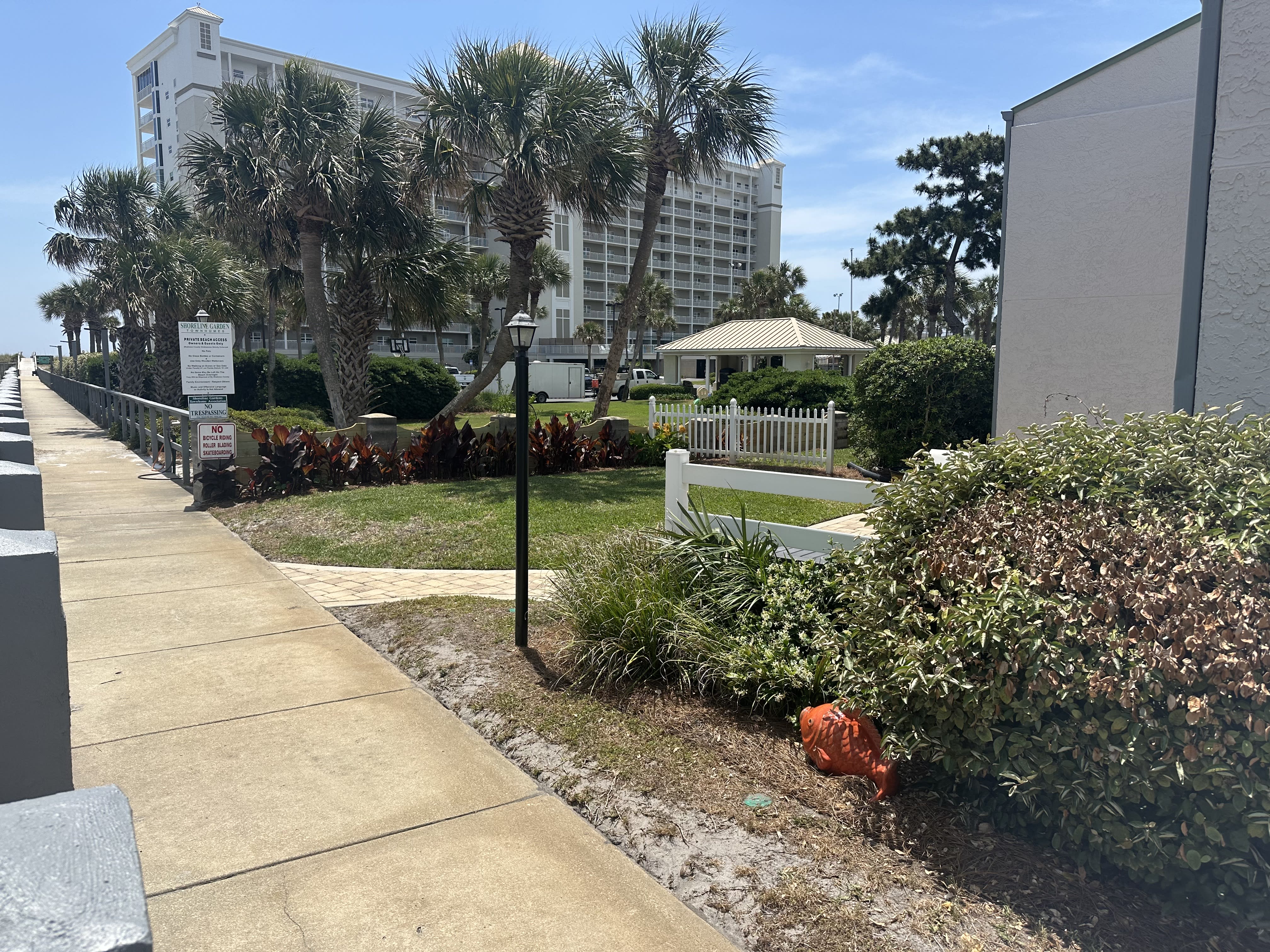 Walkway to beach beside unit 19