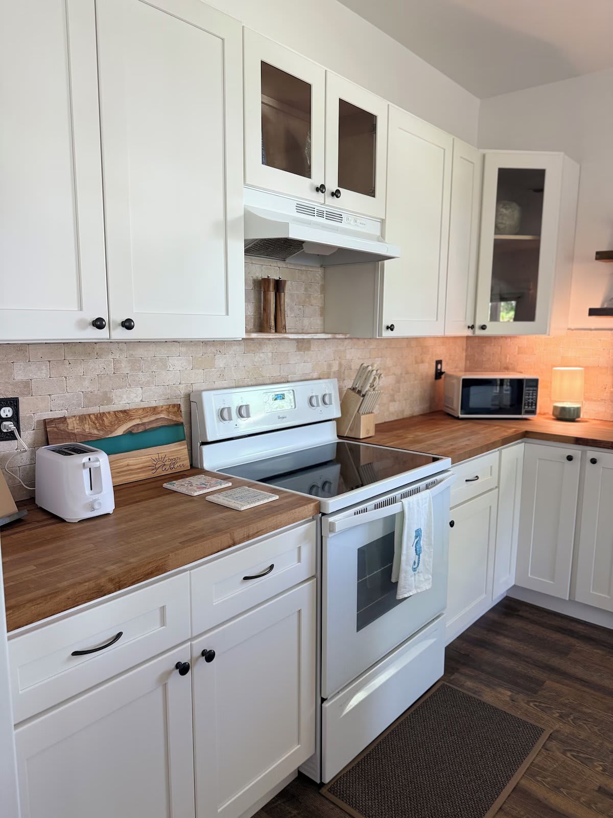 Kitchen with all the accessories