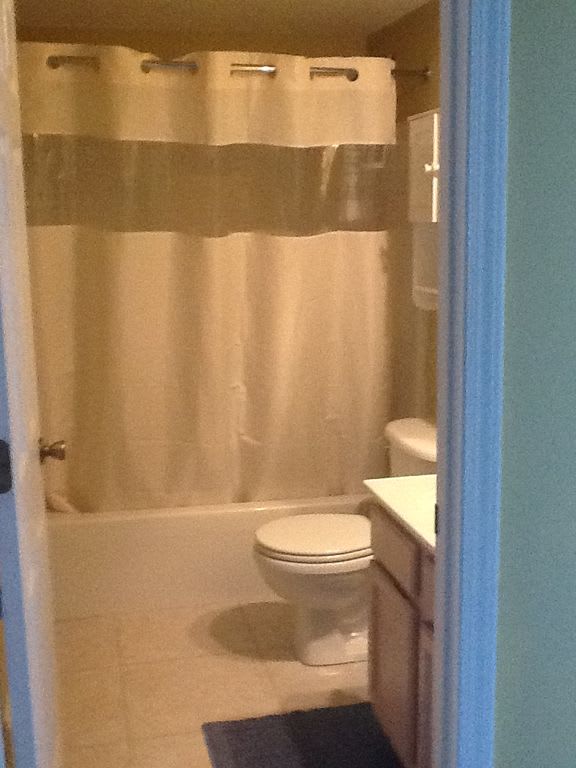 2nd Bathroom