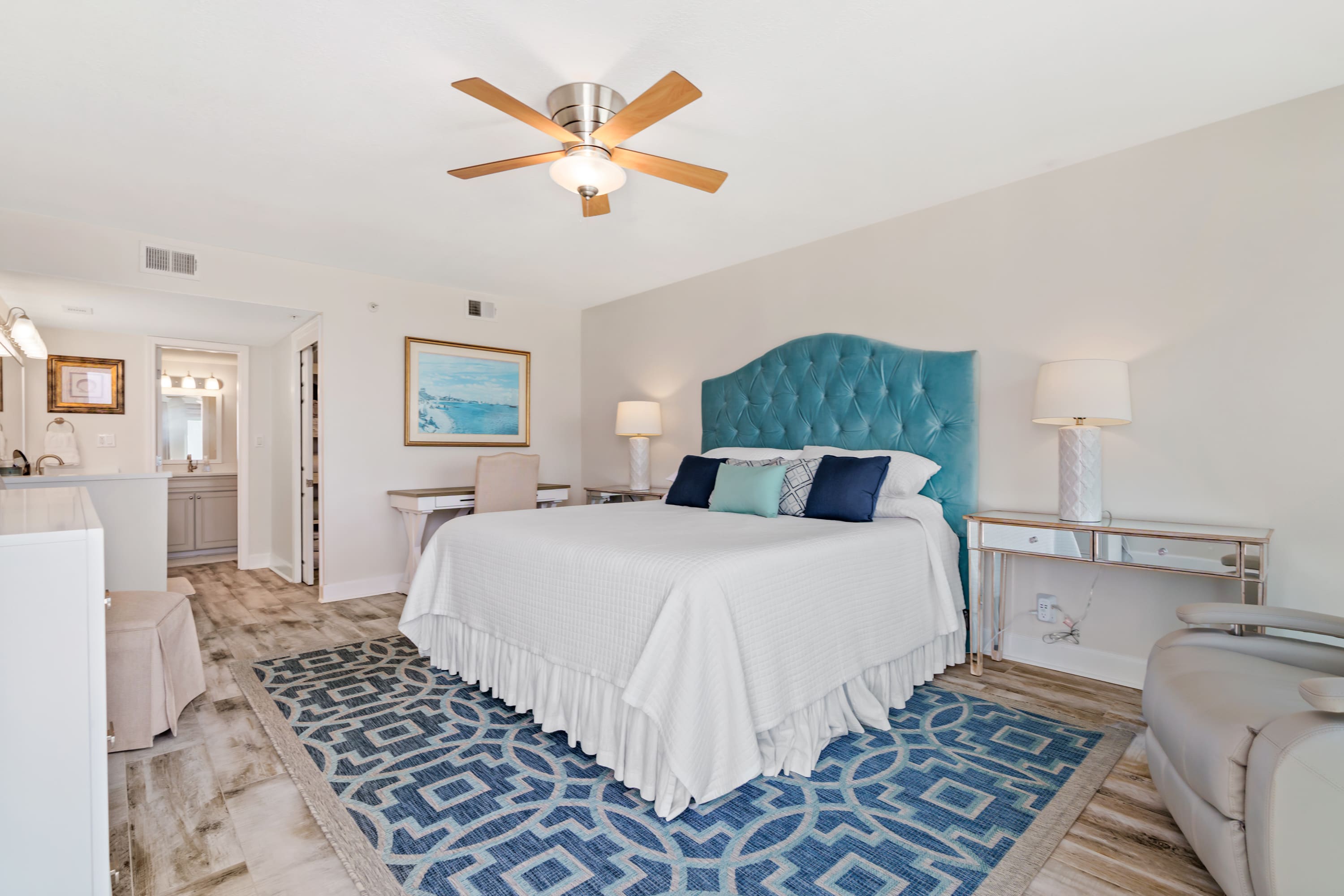 Master bedroom (king)