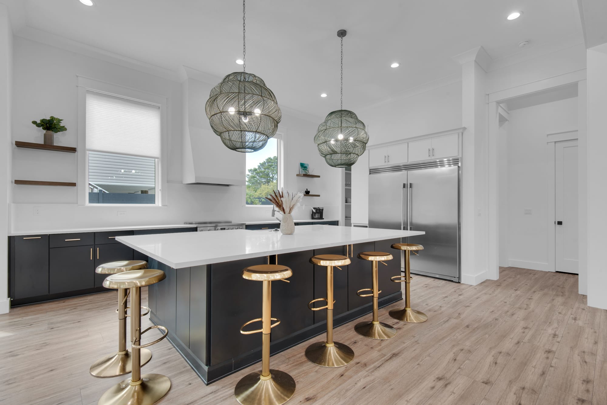 The ample kitchen island provides plenty of seating for breakfasts on the go.