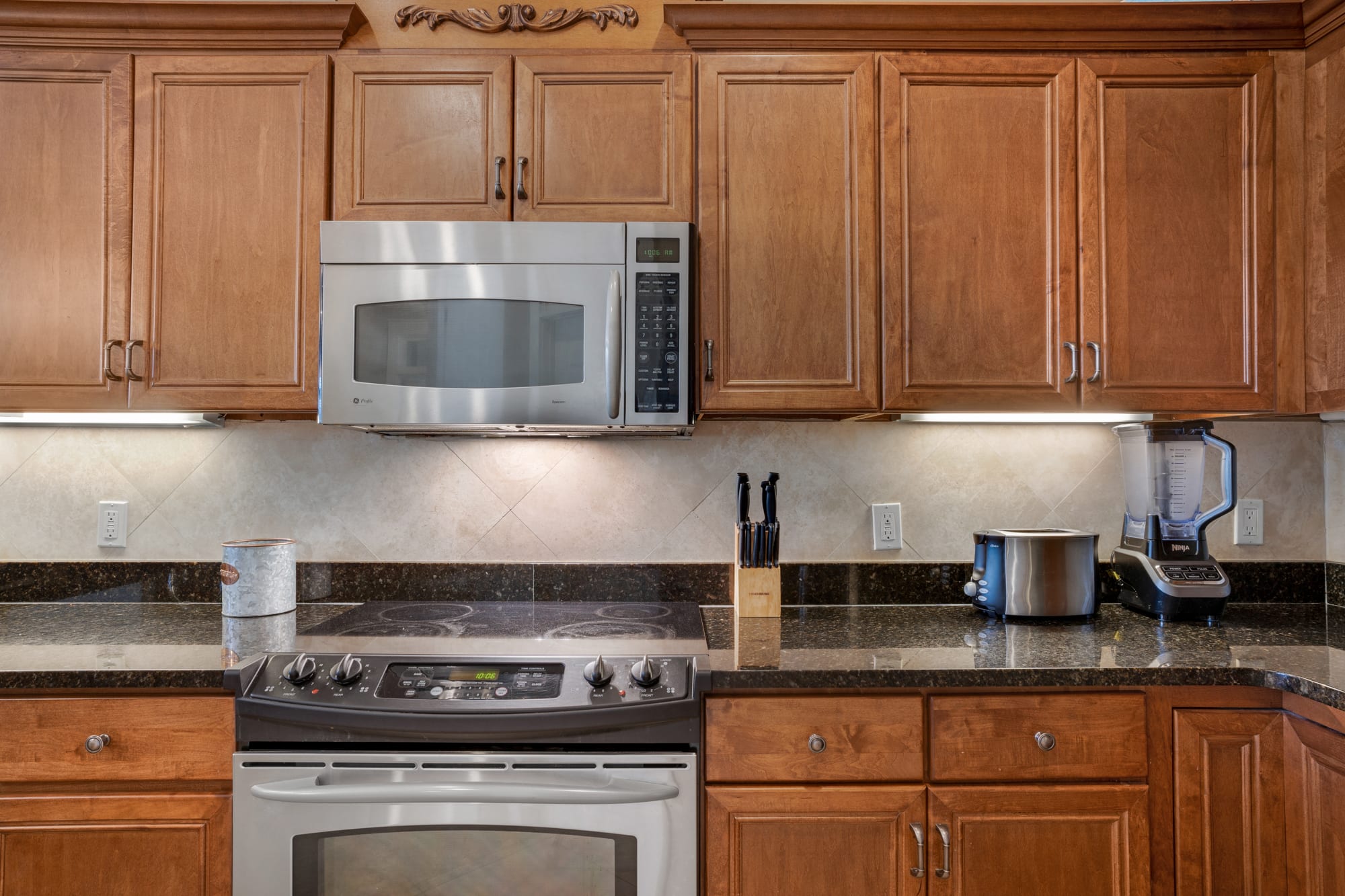 The kitchen is well appointed with all you need to whip up a great meal!