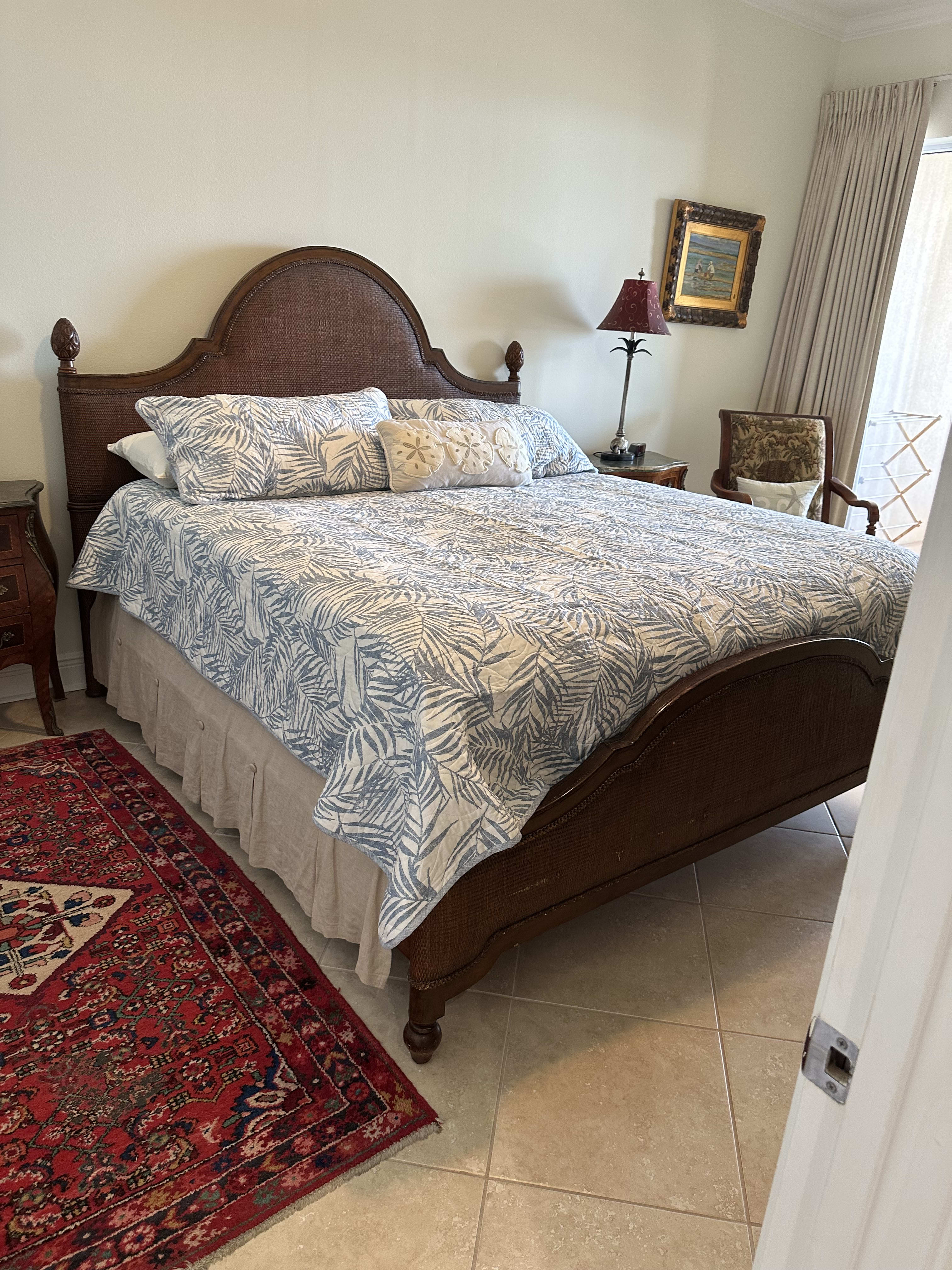 Master bedroom   King bed