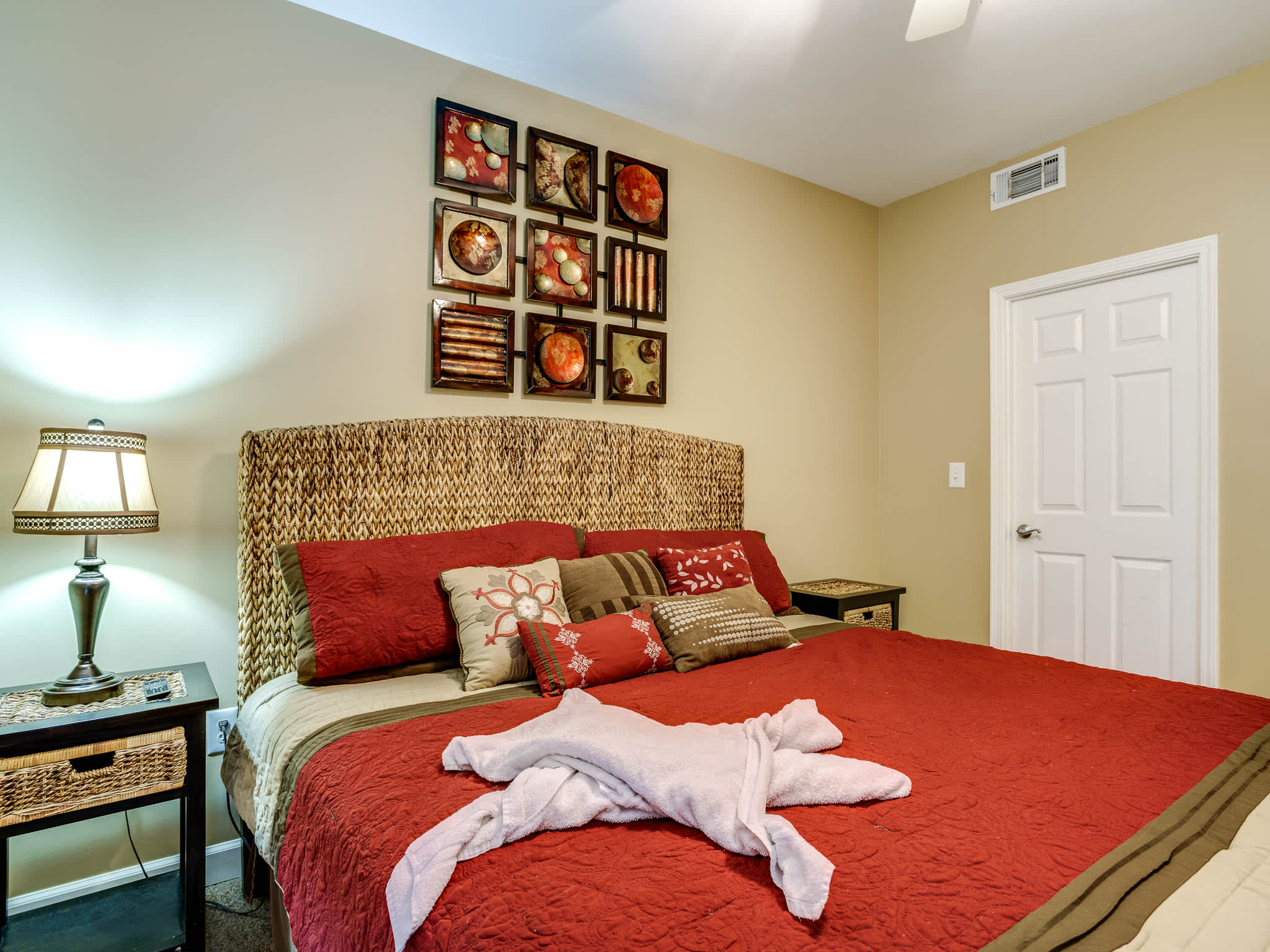 second bedroom - smart tv